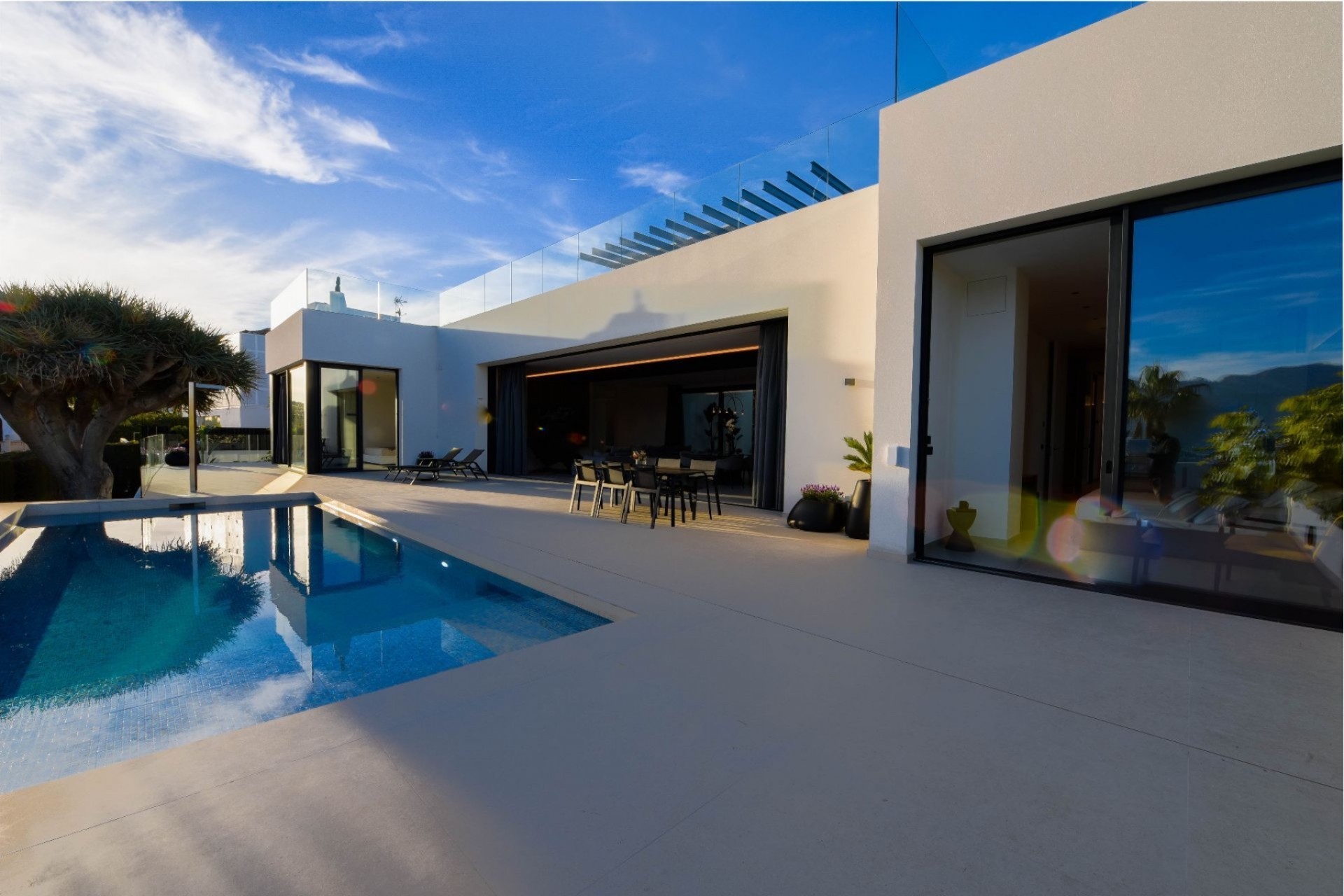 Nueva construcción  - Villa -
Albir
