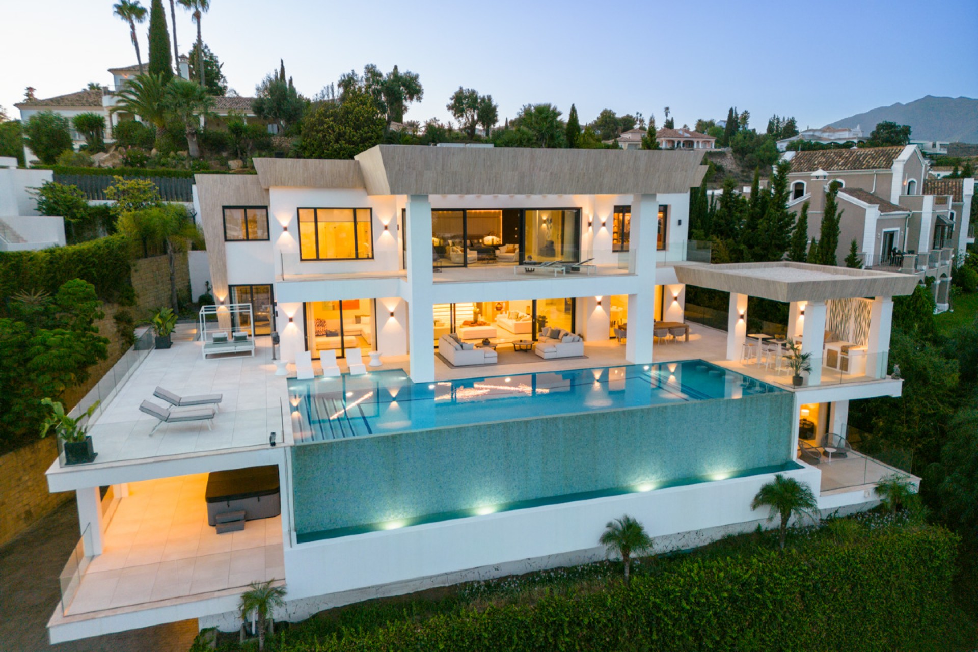 Nueva construcción  - Villa -
Benahavís