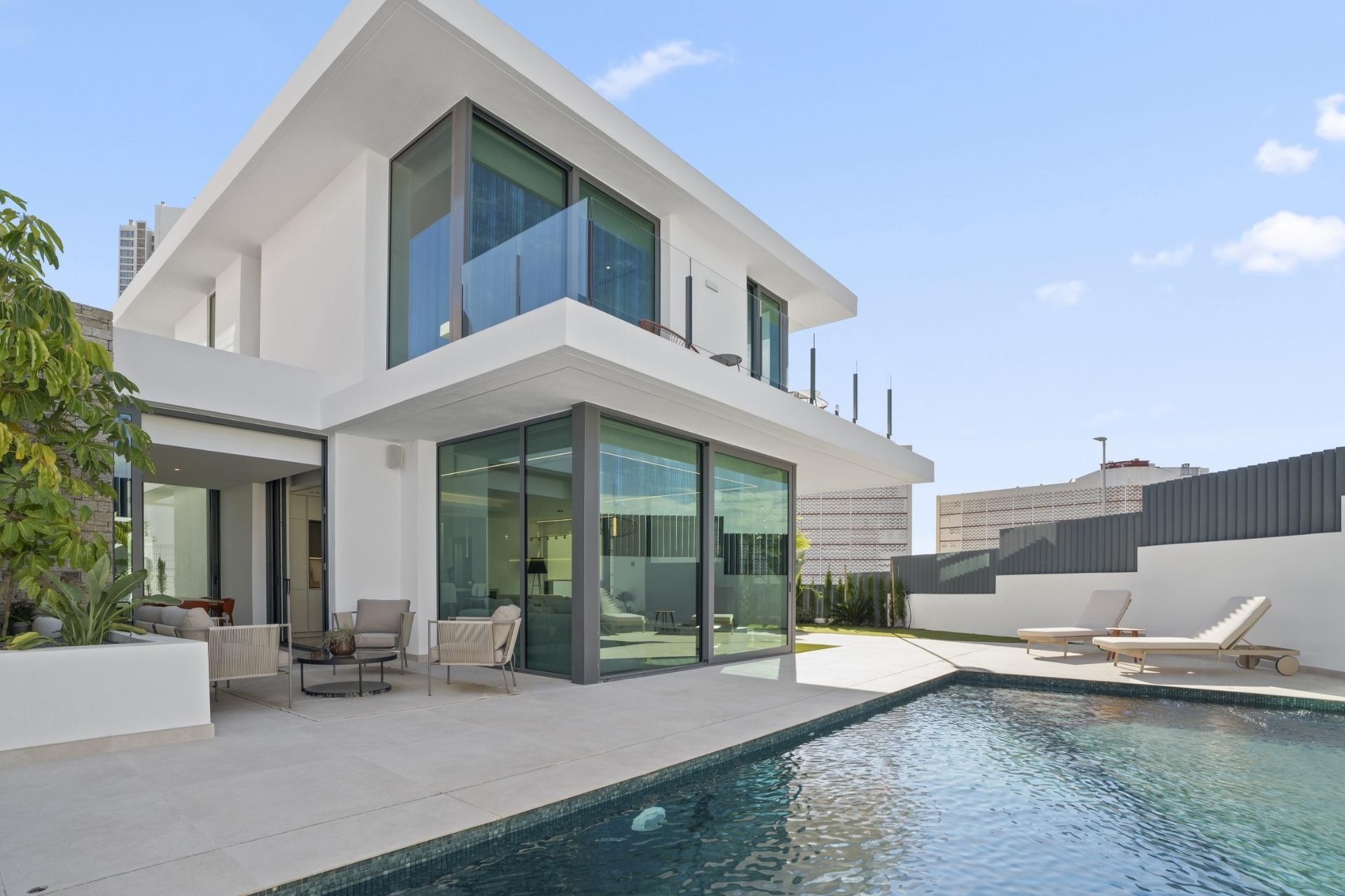 Nueva construcción  - Villa -
Benidorm