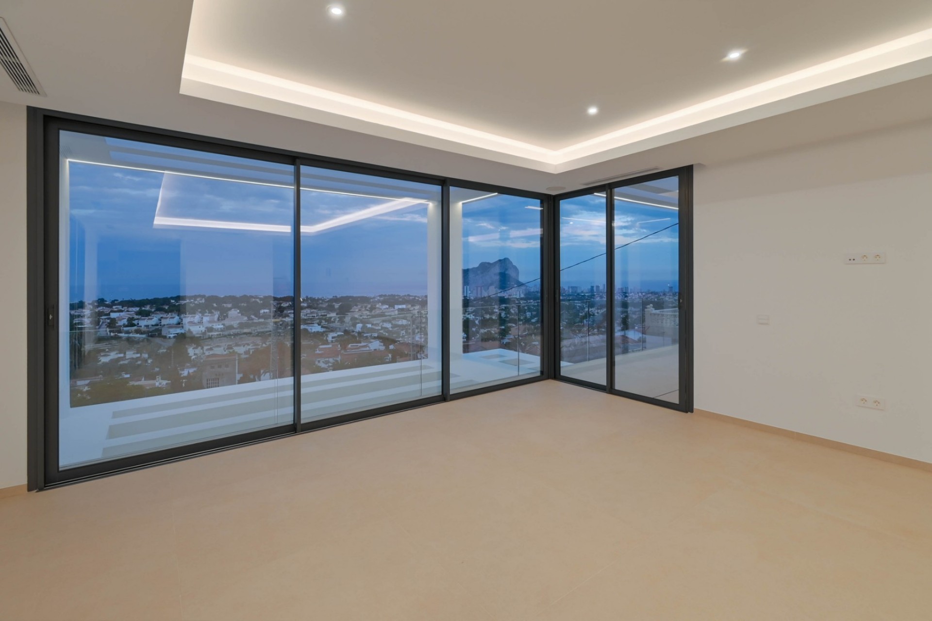 Nueva construcción  - Villa -
Calpe