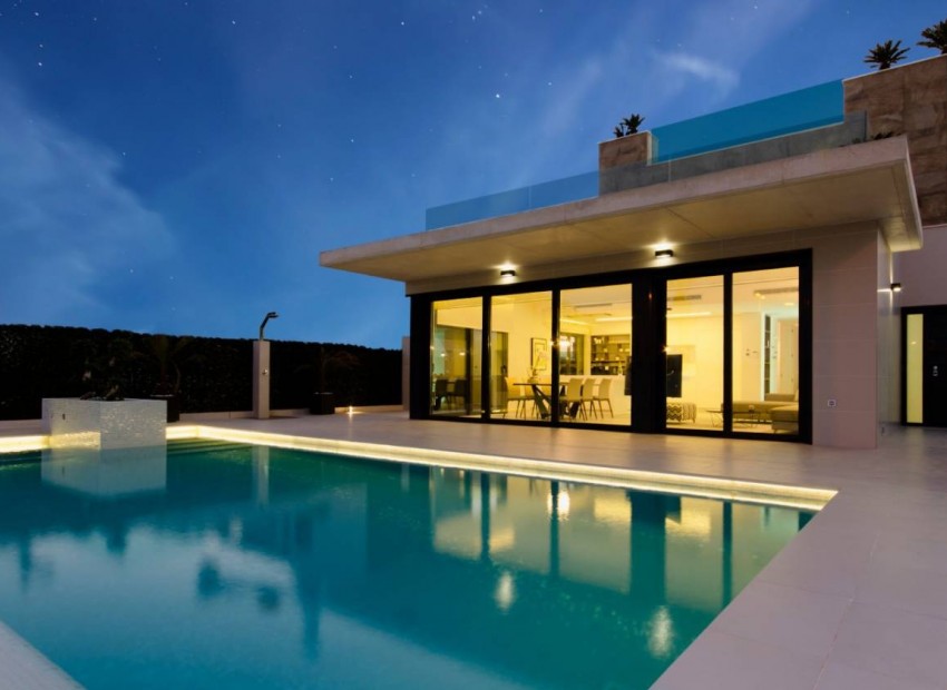 Nueva construcción  - Villa -
Dehesa de Campoamor