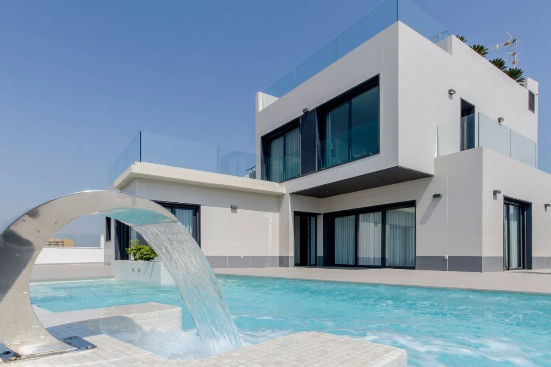 Nueva construcción  - Villa -
Dehesa de Campoamor