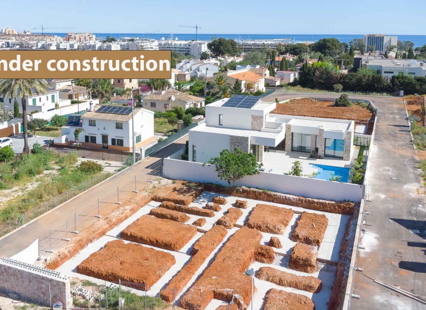 Nueva construcción  - Villa -
Denia
