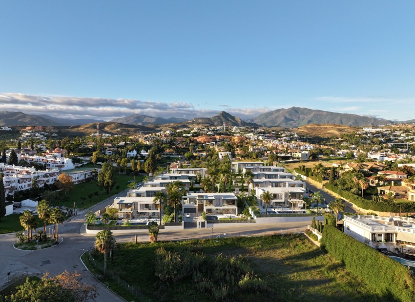Nueva construcción  - Villa -
Estepona