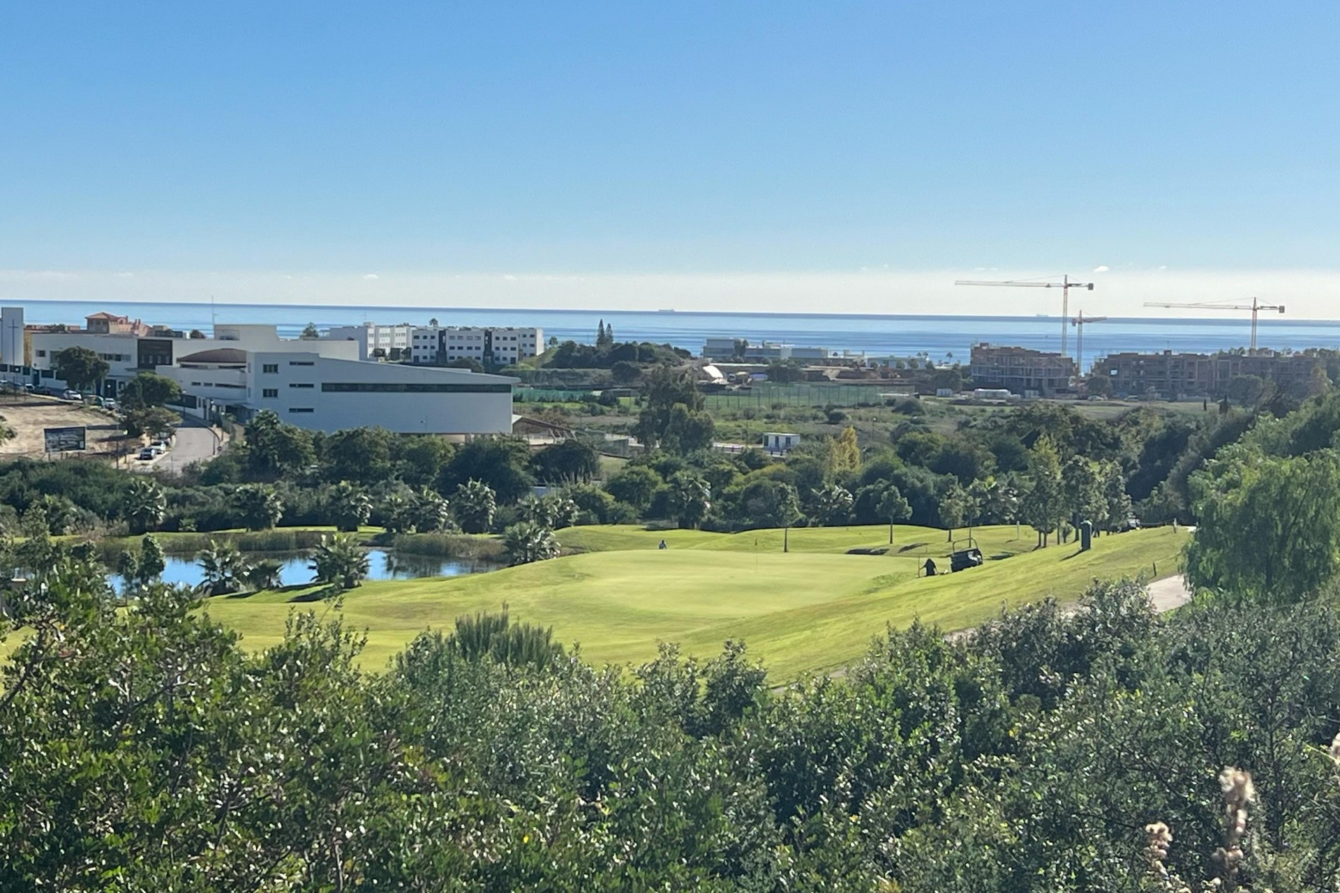Nueva construcción  - Villa -
Estepona