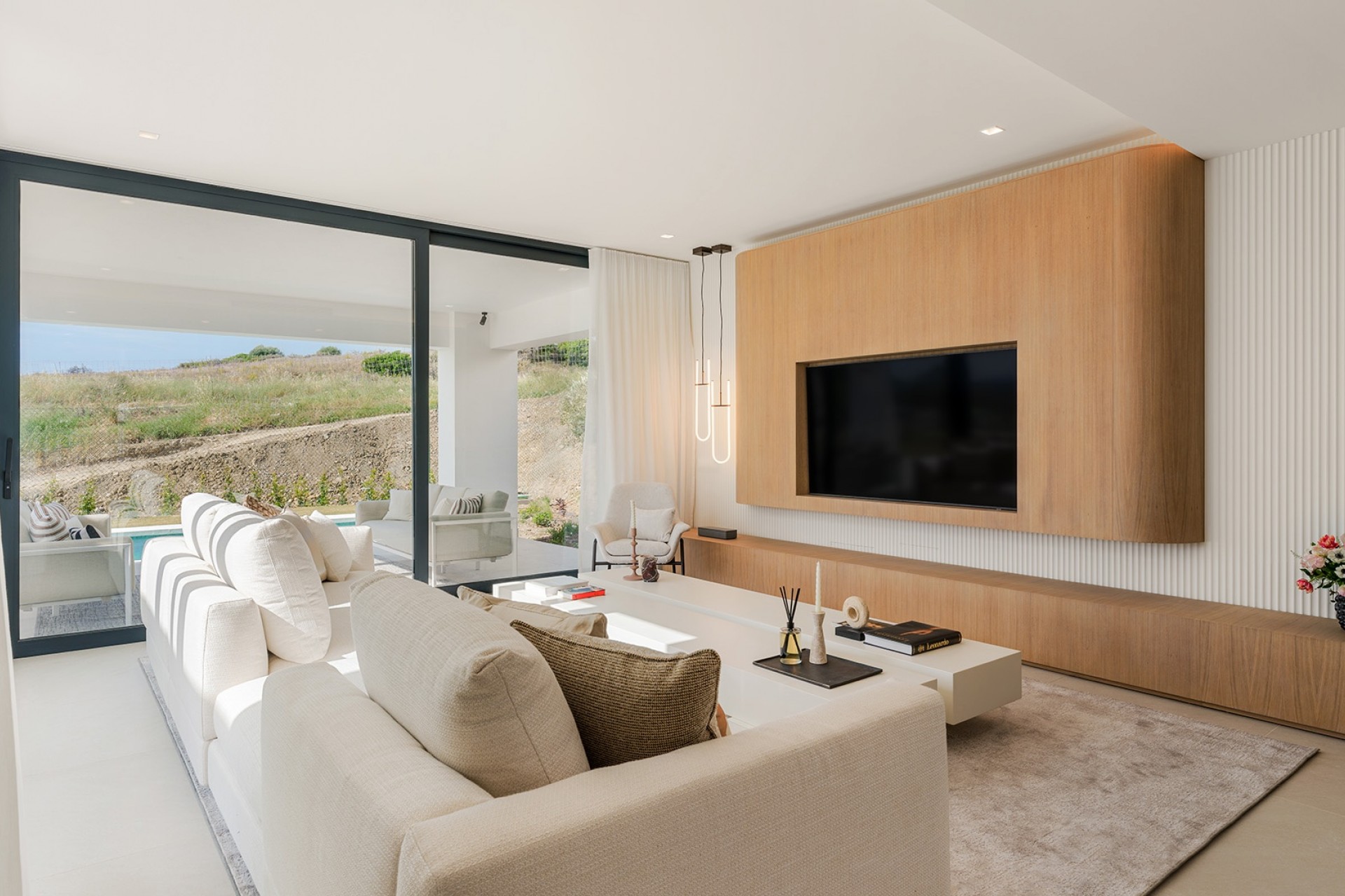Nueva construcción  - Villa -
Estepona