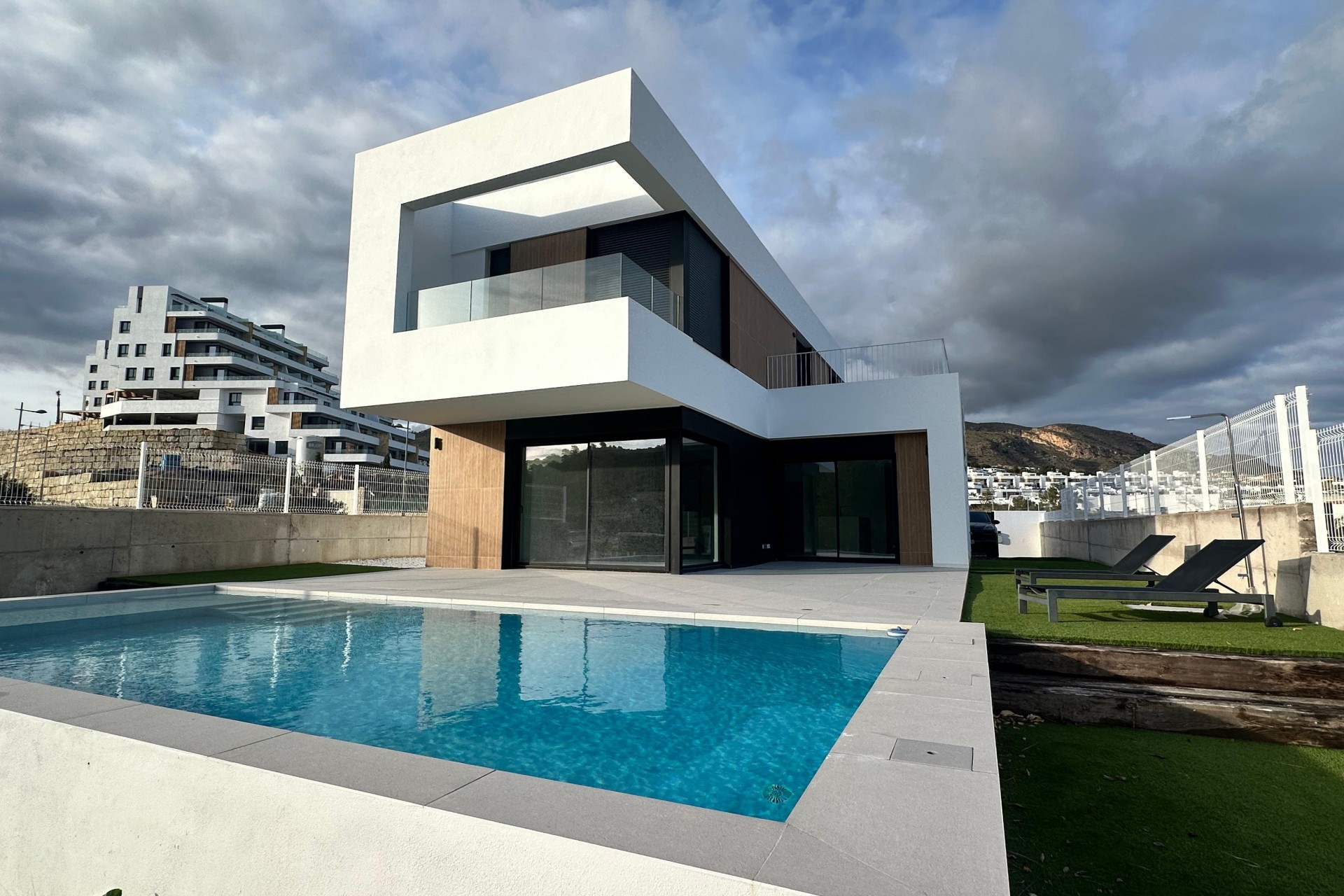 Nueva construcción  - Villa -
Finestrat