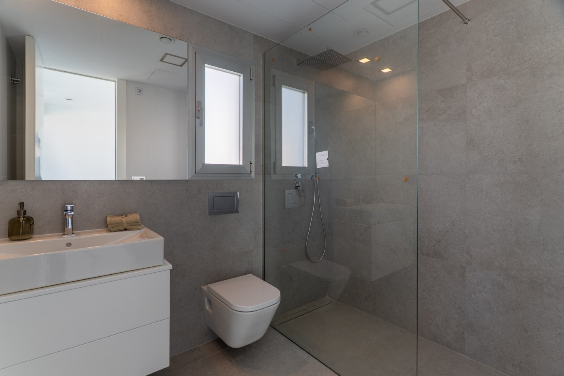 Nueva construcción  - Villa -
Finestrat