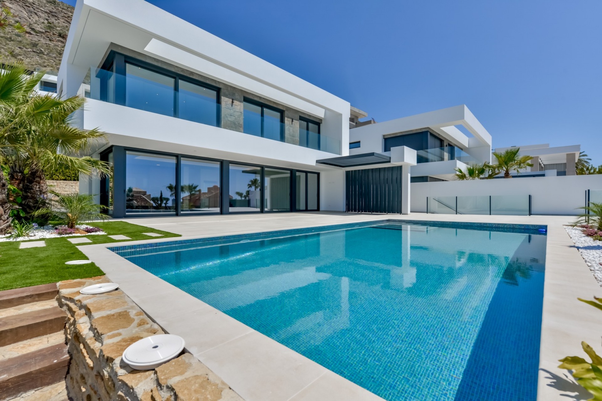 Nueva construcción  - Villa -
Finestrat