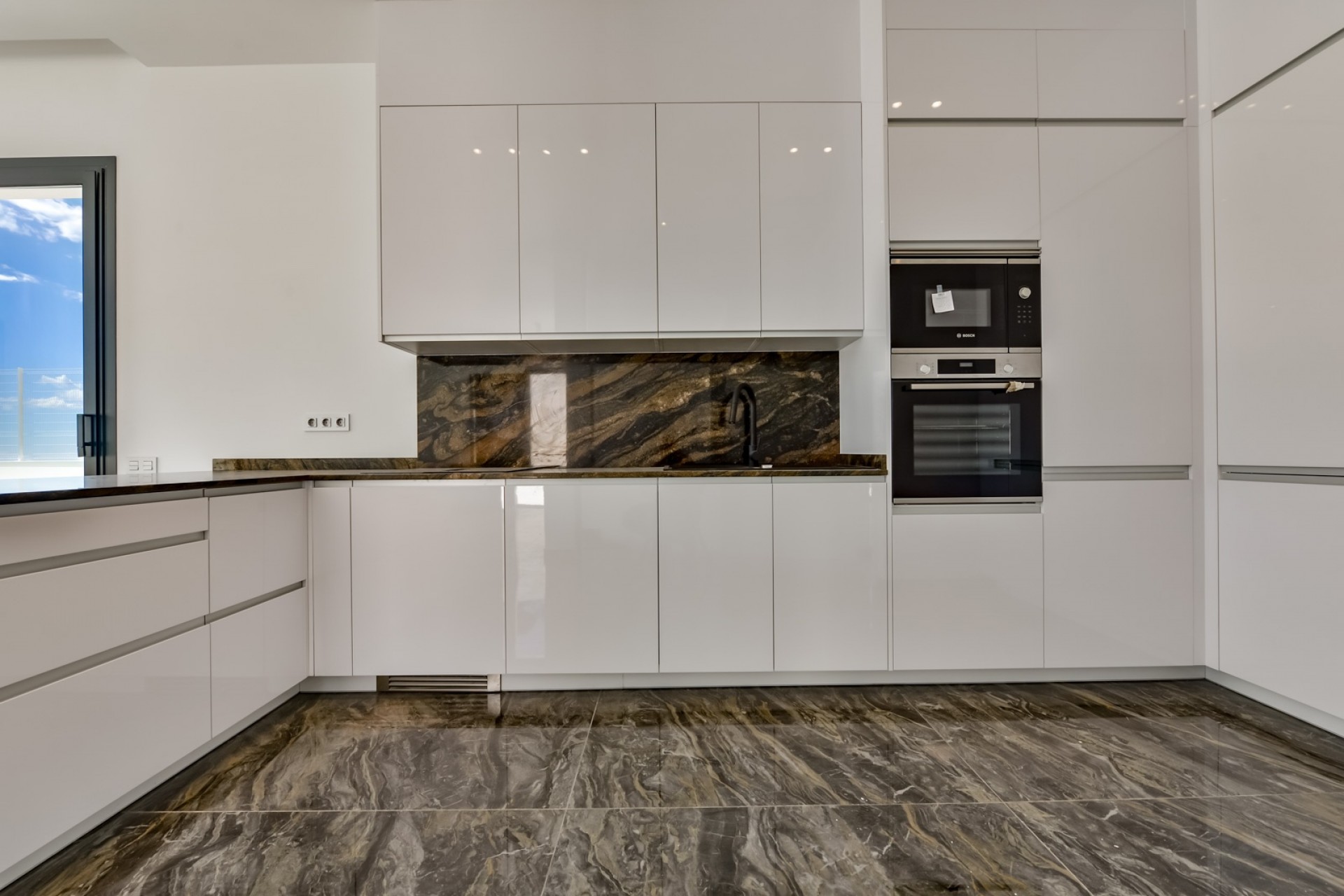 Nueva construcción  - Villa -
Finestrat