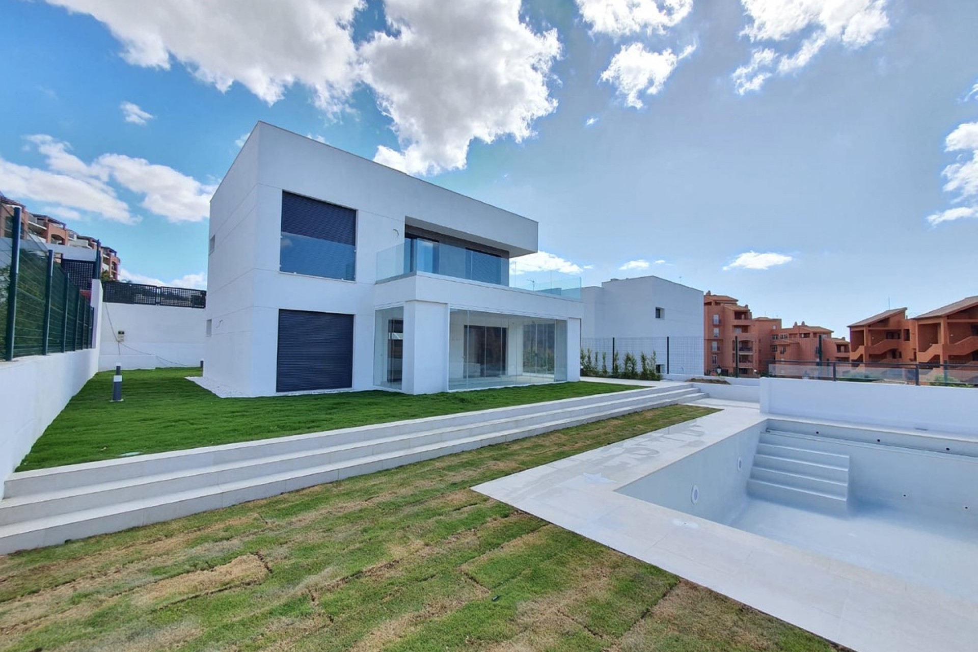 Nueva construcción  - Villa -
Manilva