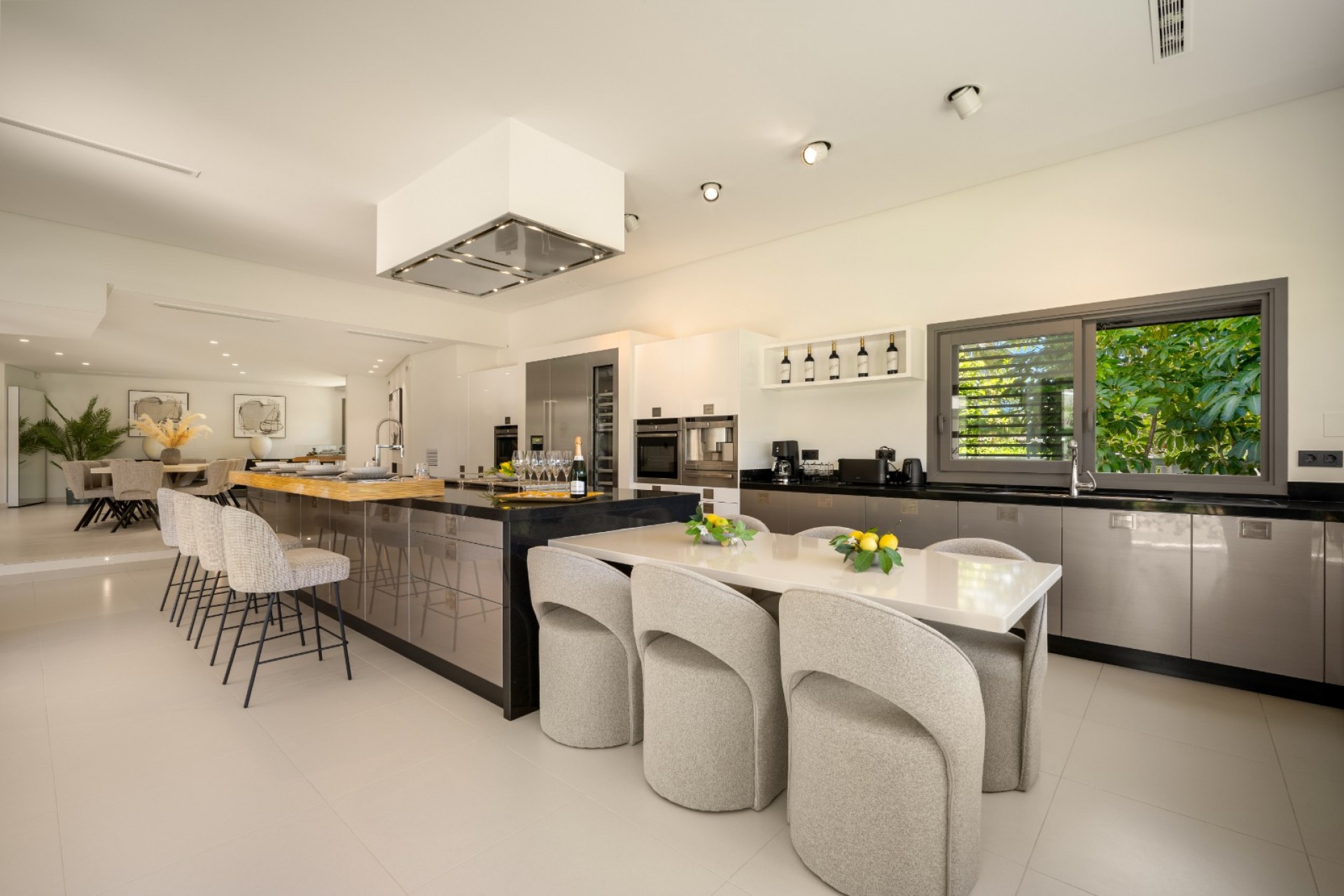 Nueva construcción  - Villa -
Marbella