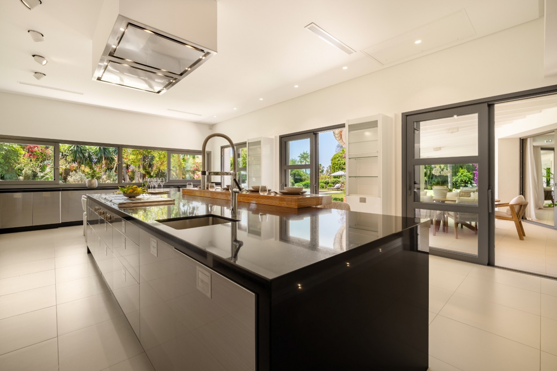 Nueva construcción  - Villa -
Marbella