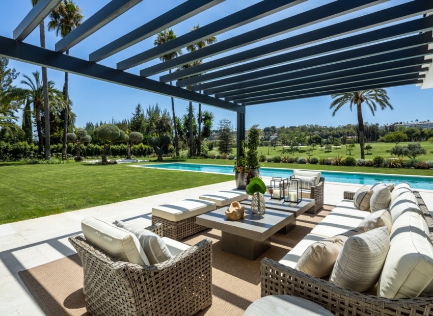 Nueva construcción  - Villa -
Marbella
