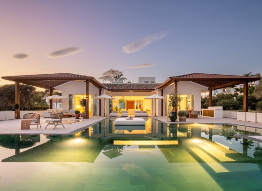 Nueva construcción  - Villa -
Marbella