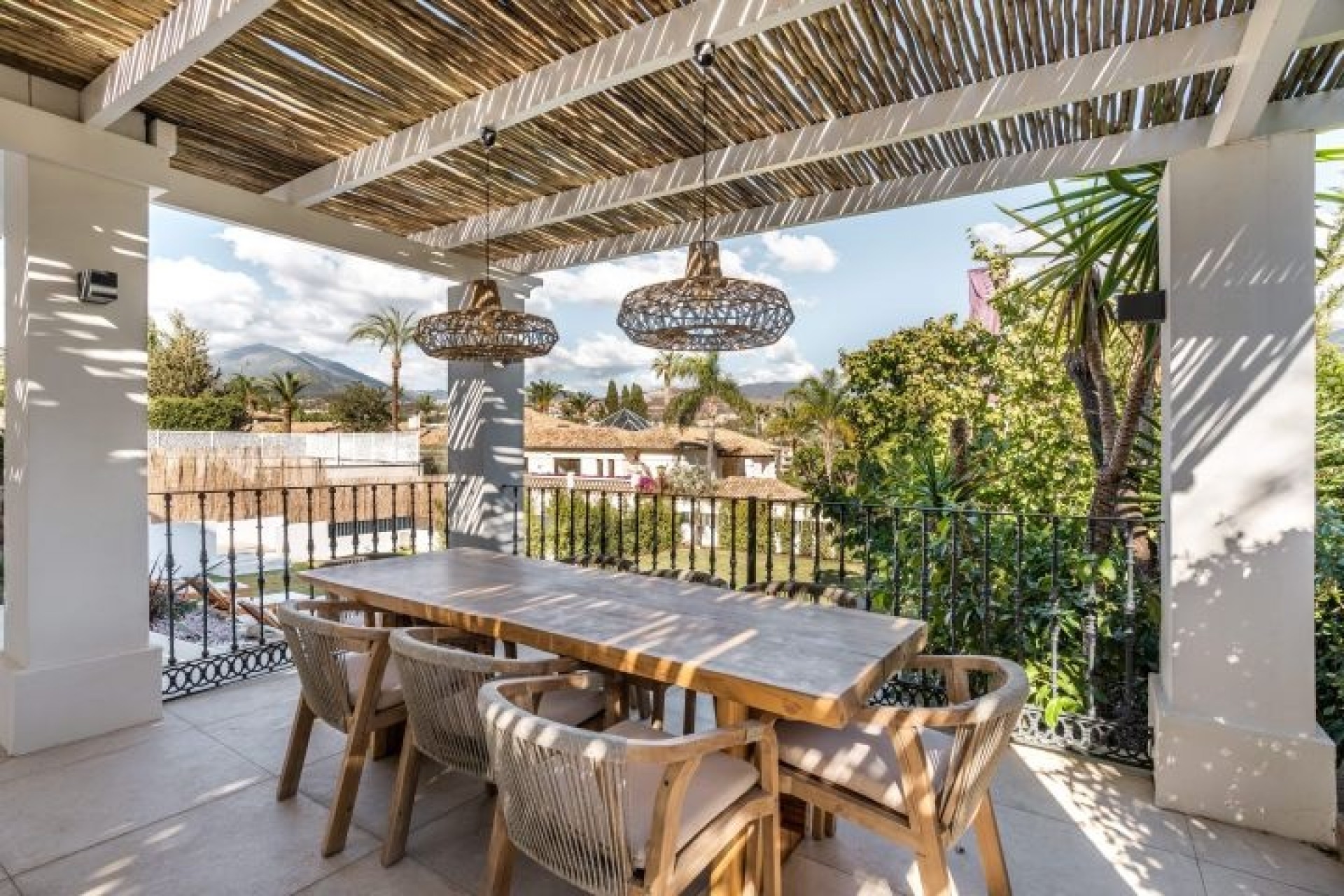 Nueva construcción  - Villa -
Marbella