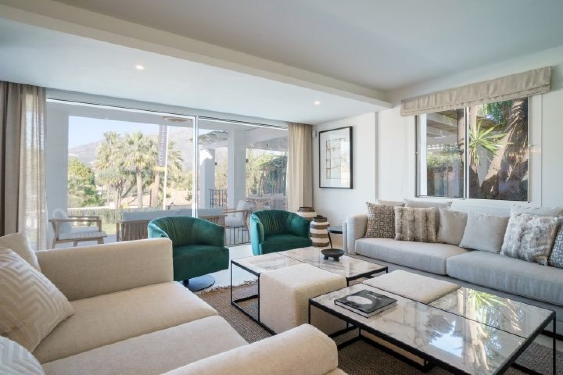 Nueva construcción  - Villa -
Marbella
