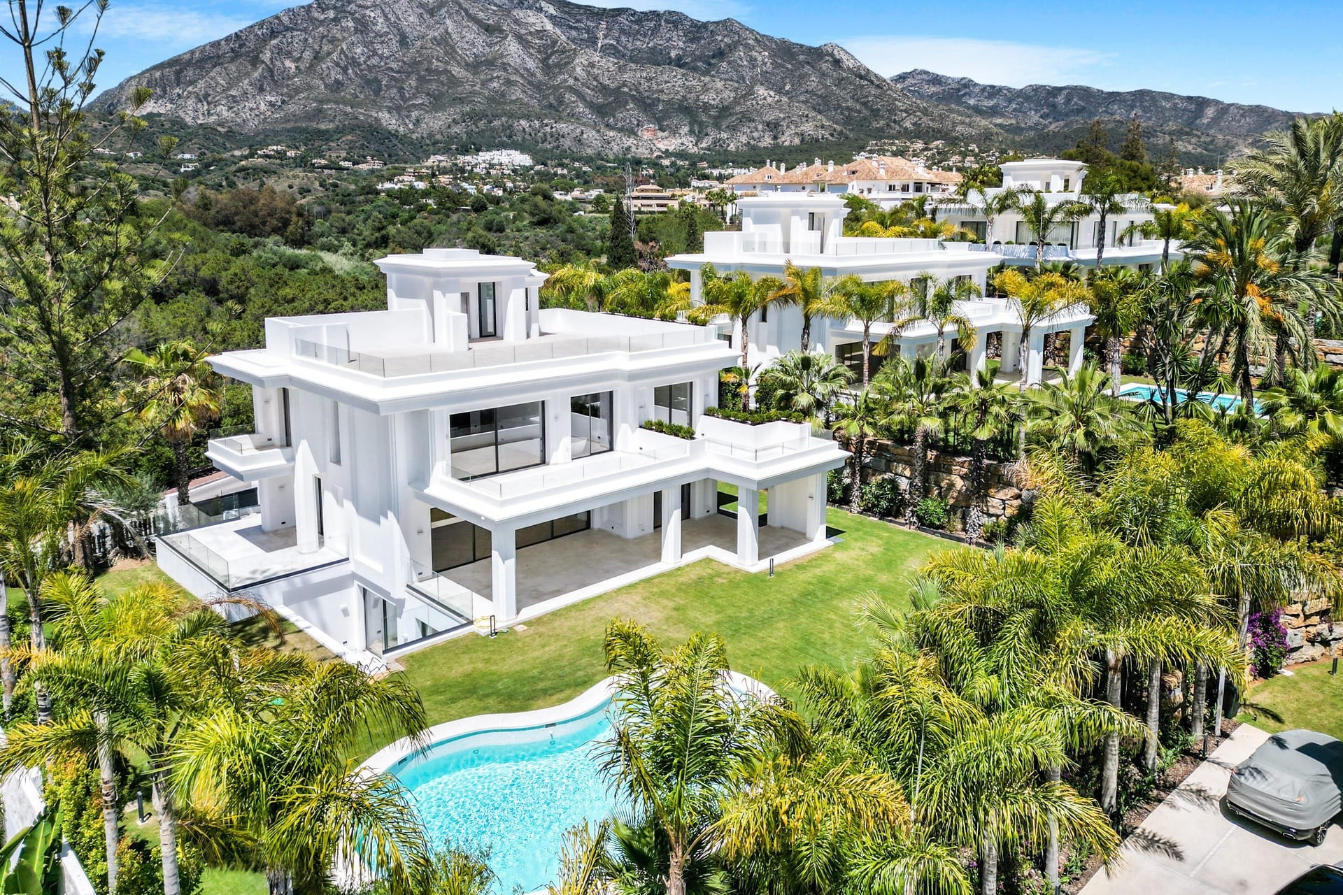 Nueva construcción  - Villa -
Marbella