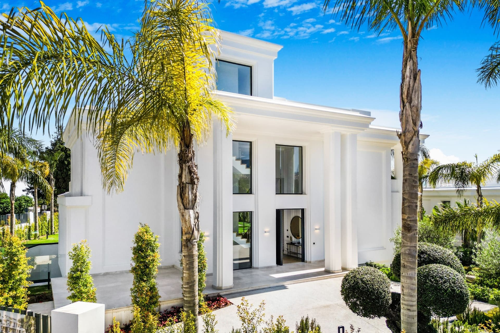 Nueva construcción  - Villa -
Marbella
