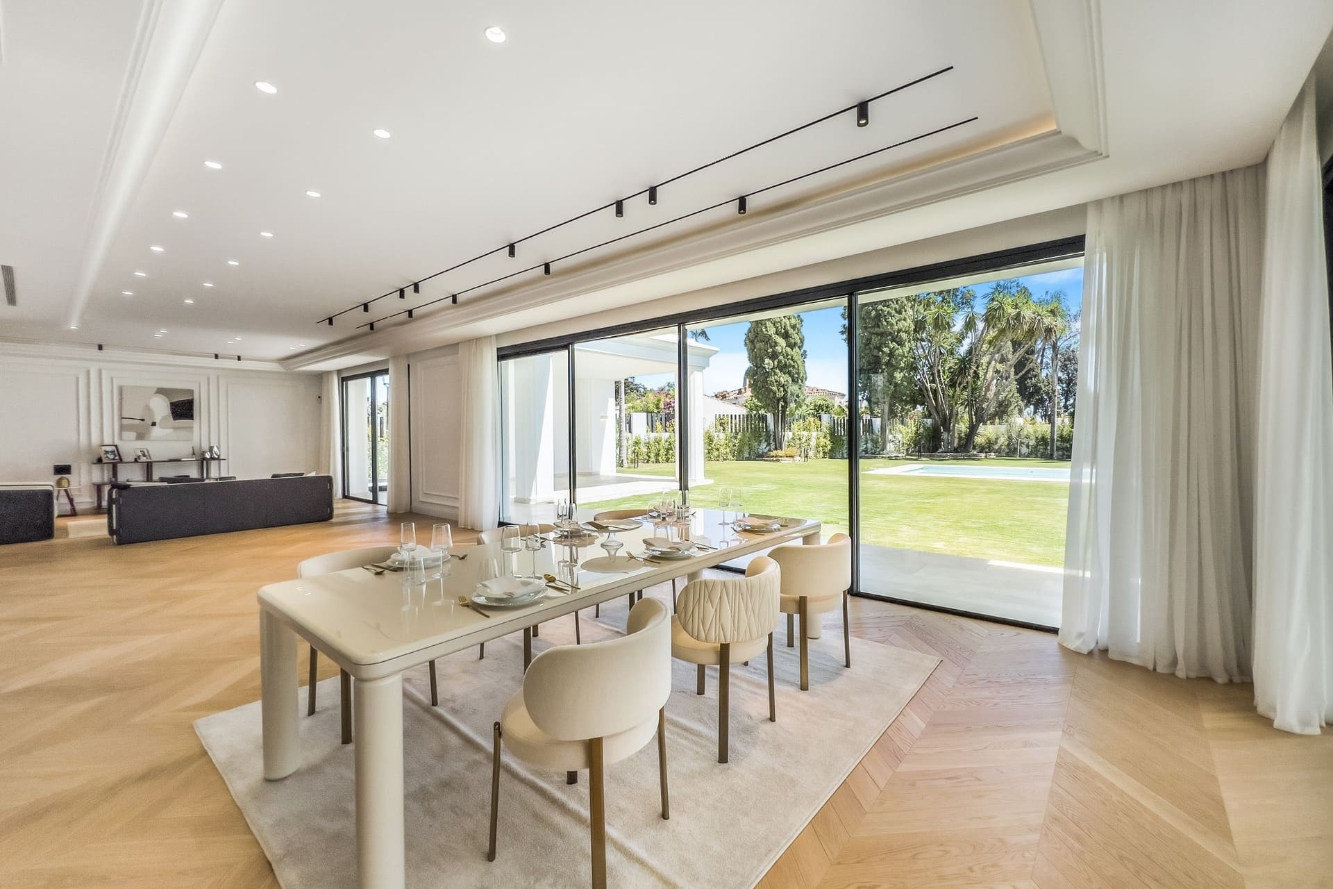 Nueva construcción  - Villa -
Marbella