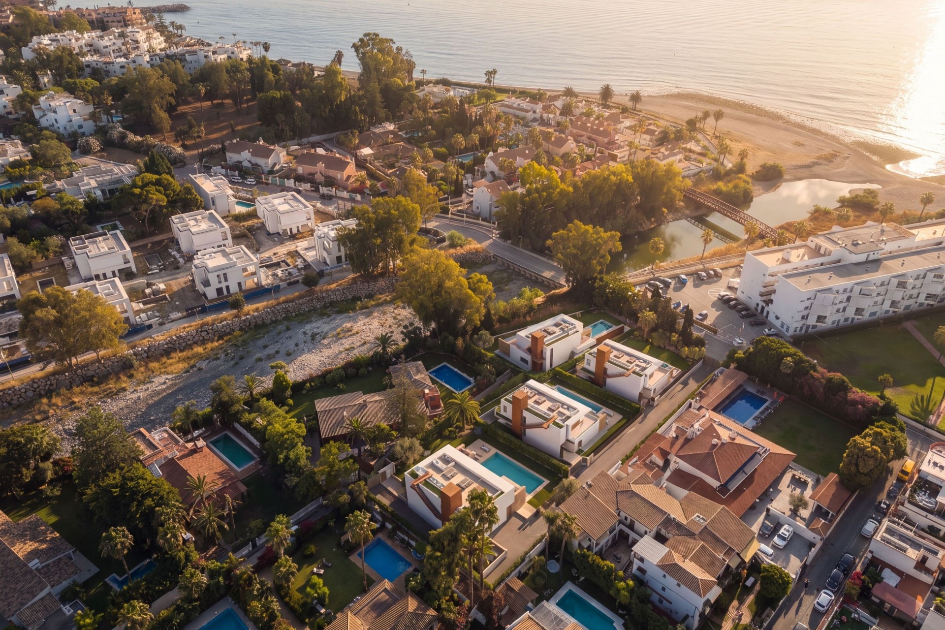 Nueva construcción  - Villa -
Marbella