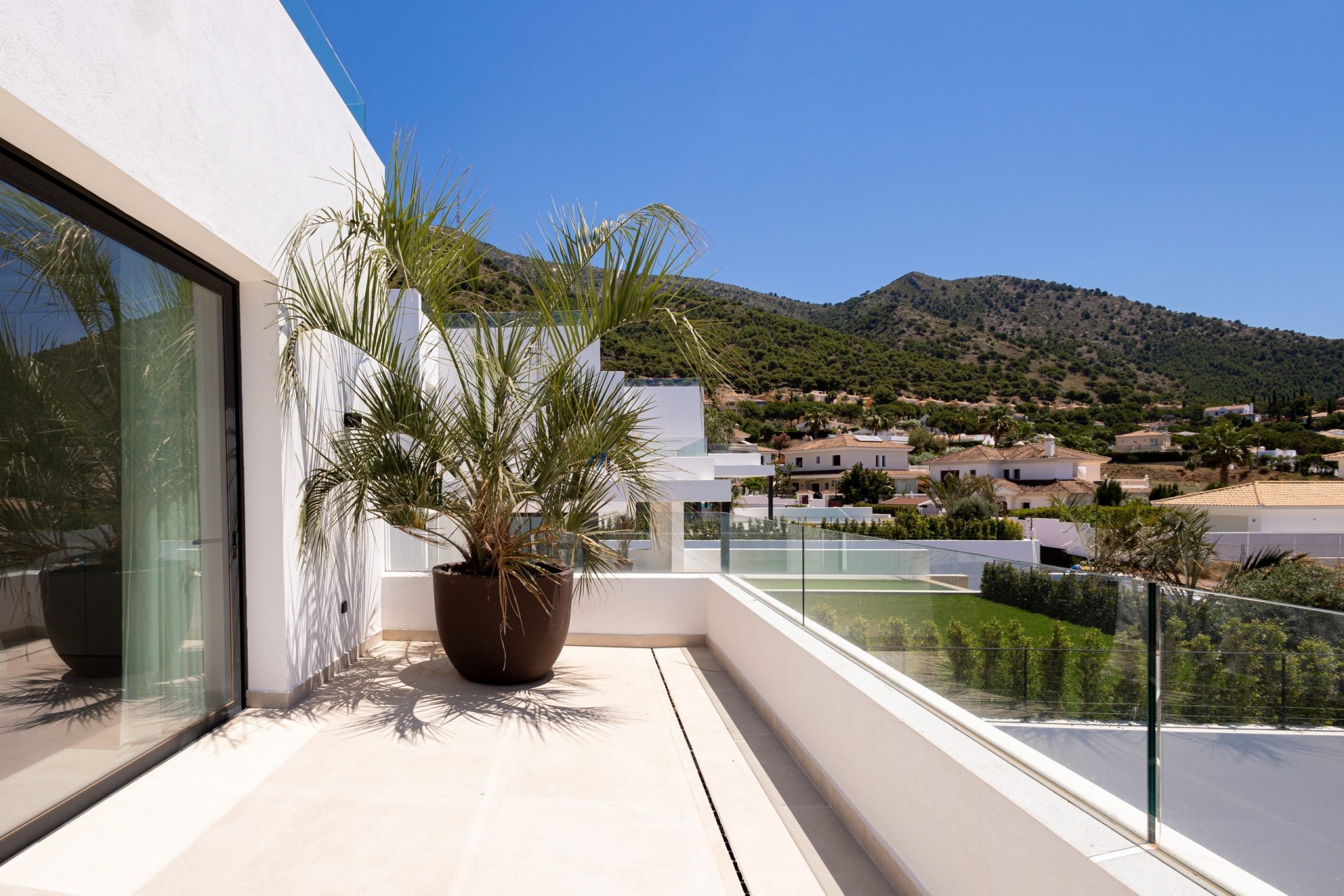 Nueva construcción  - Villa -
Mijas