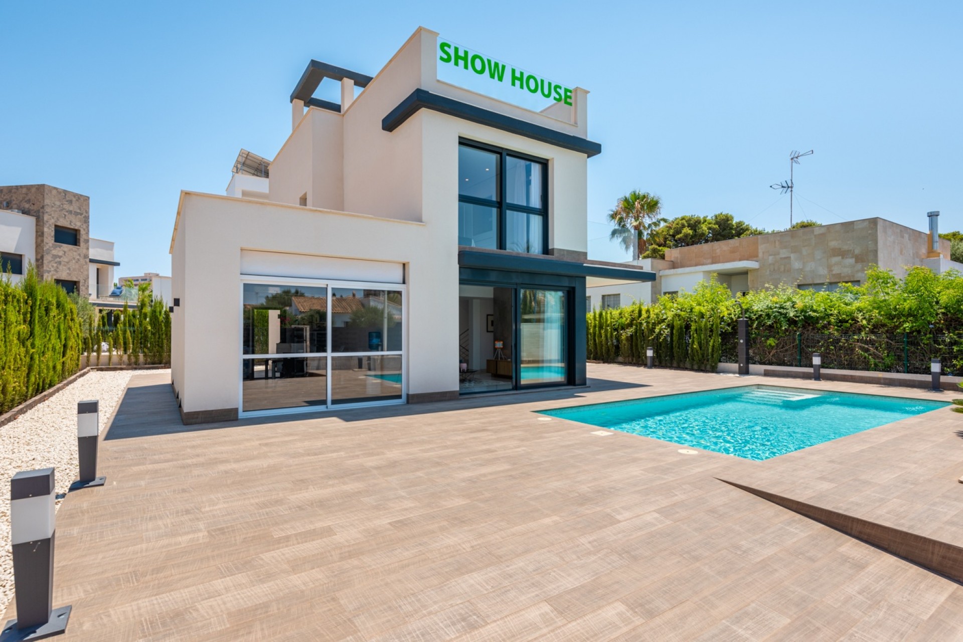 Nueva construcción  - Villa -
Playa Paraiso