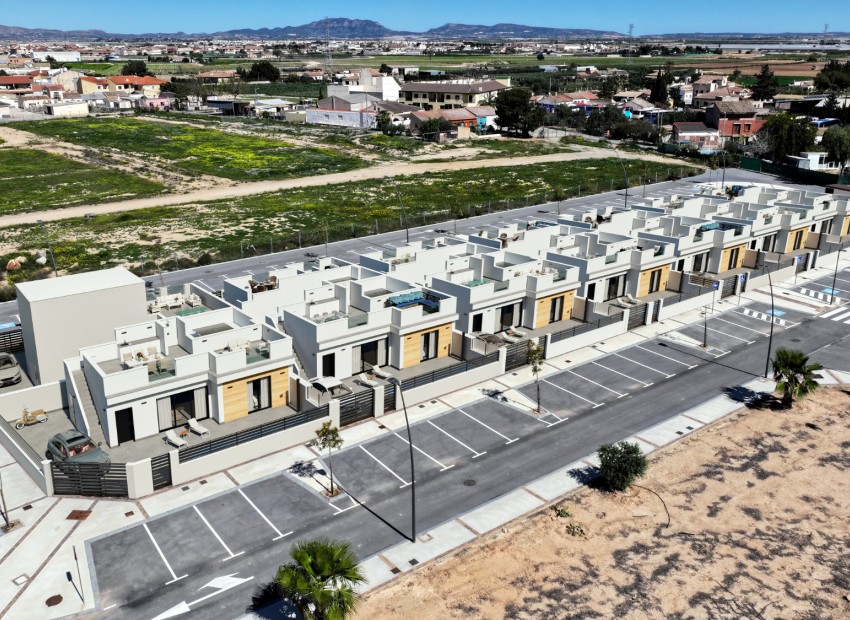Nueva construcción  - Villa -
Roldán