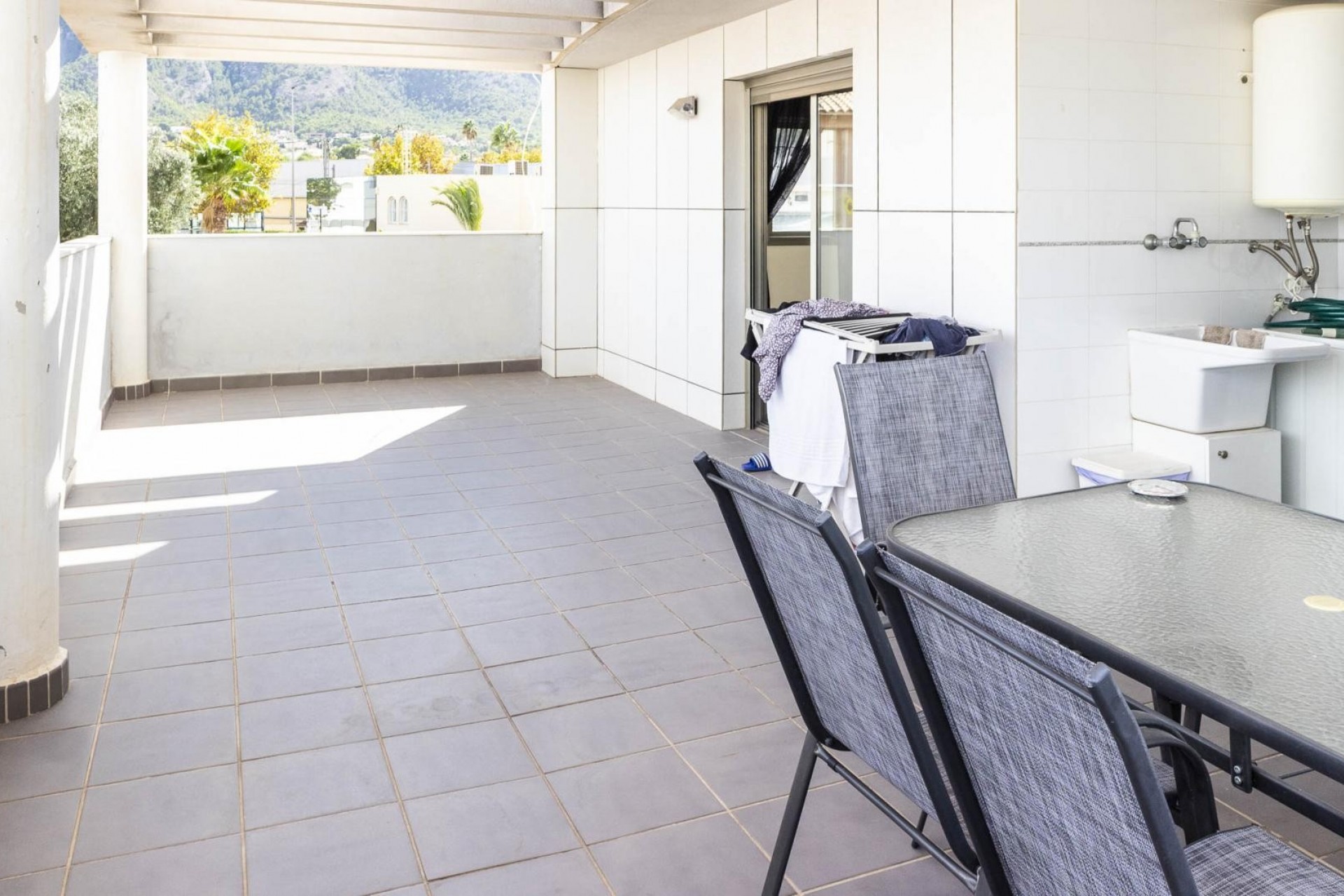 Resale - Apartment -
Albir - Centre