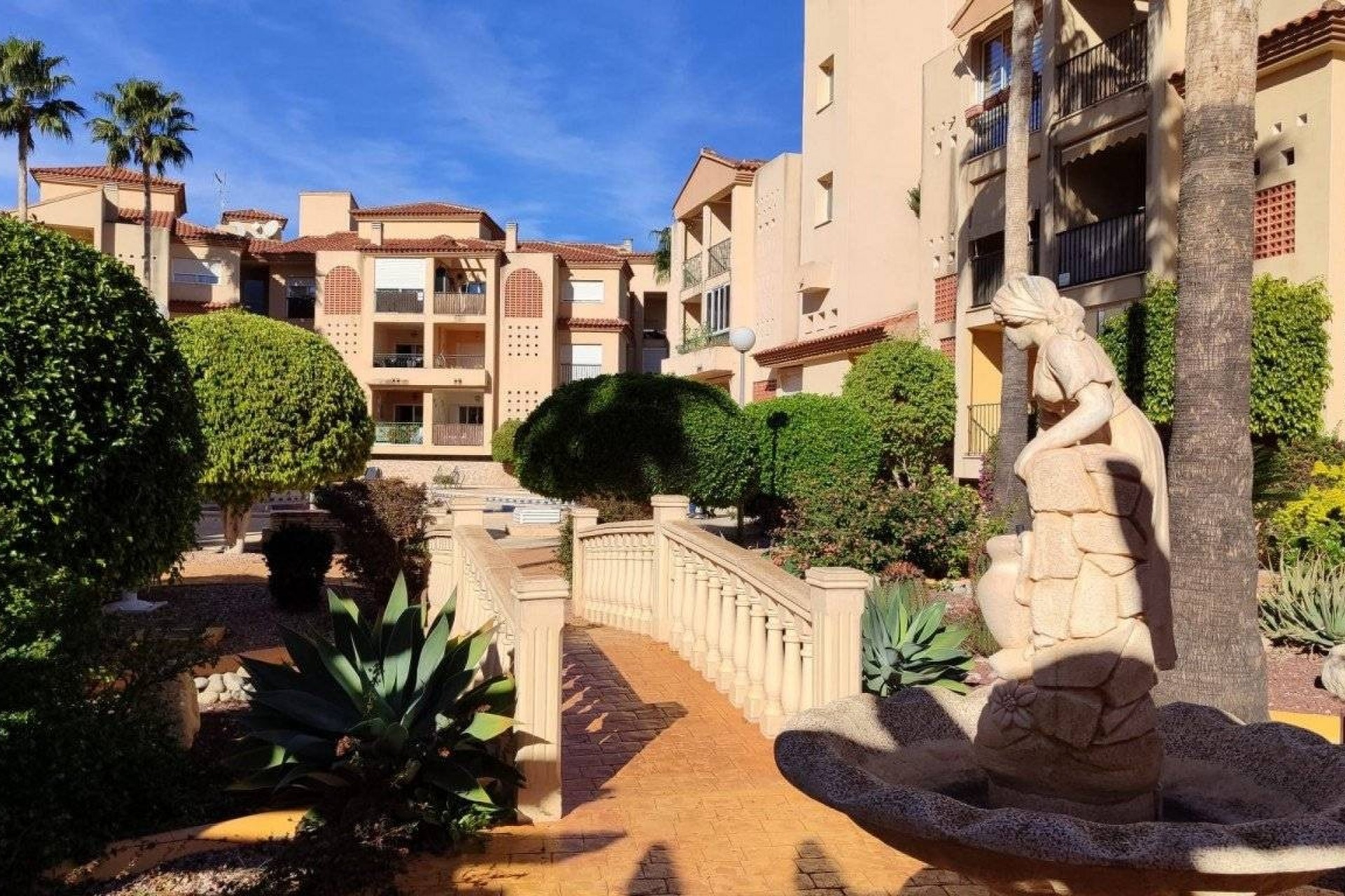 Resale - Apartment -
Albir