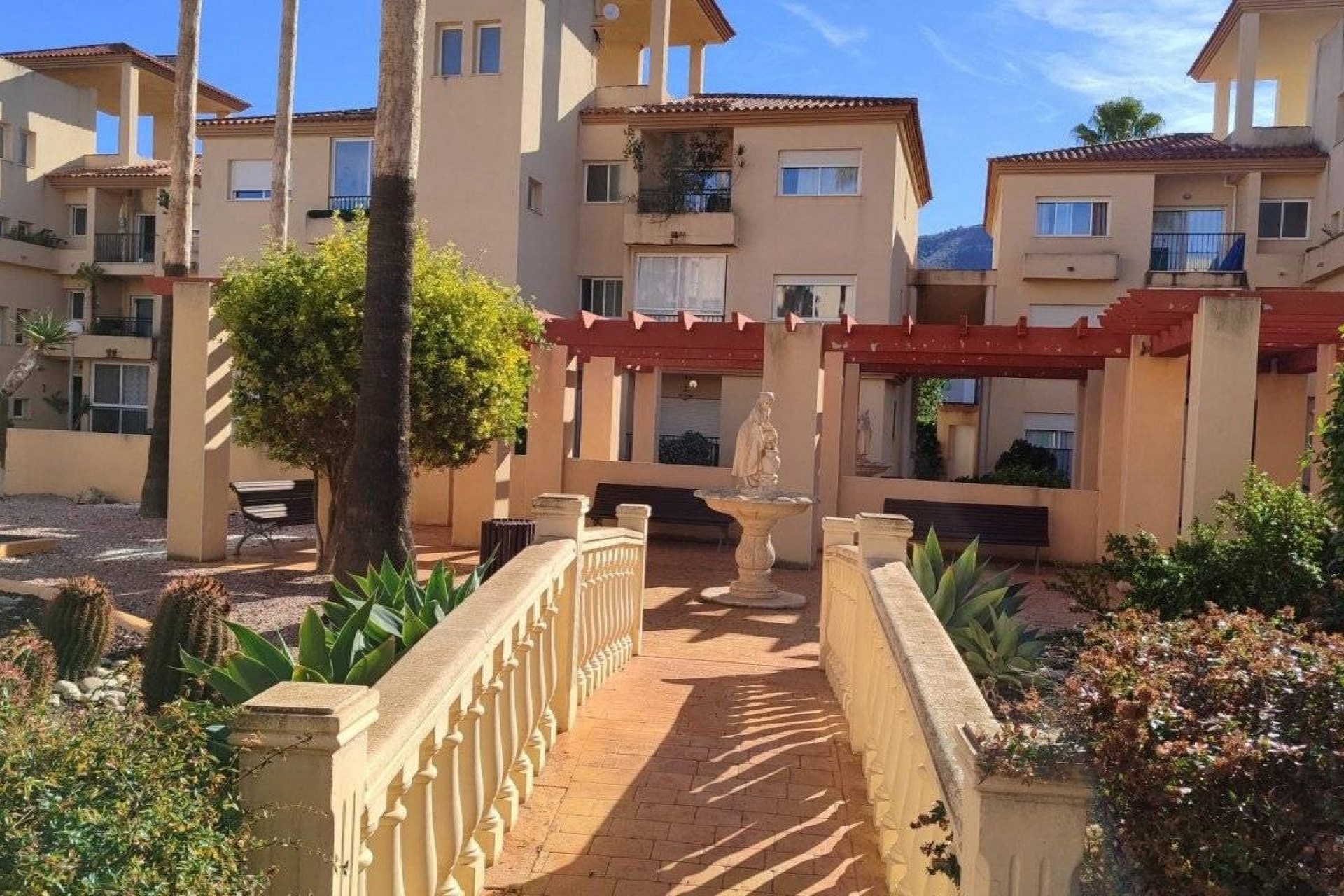 Resale - Apartment -
Albir