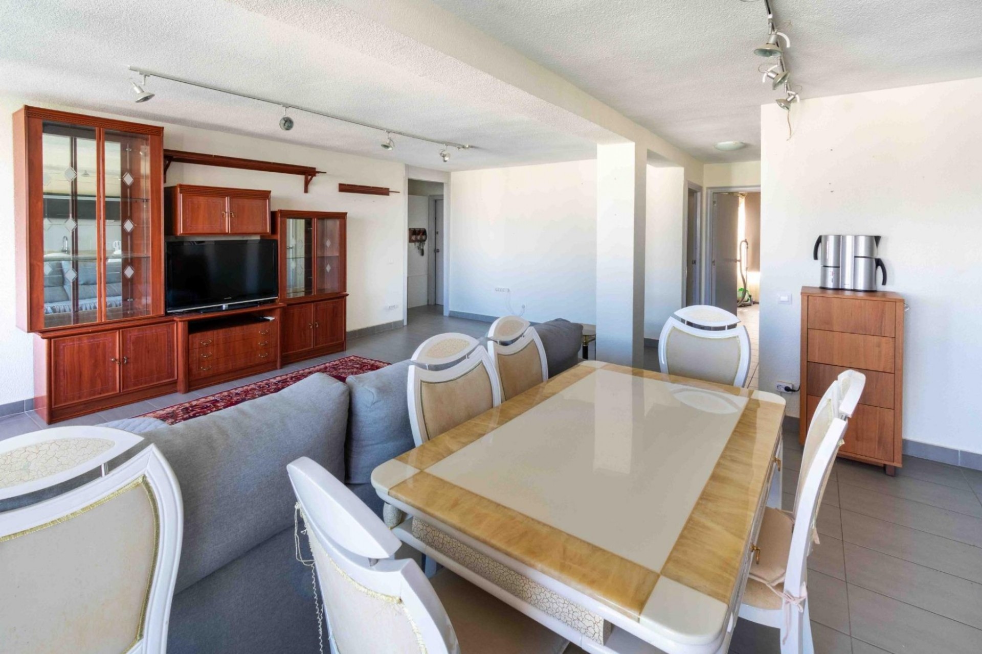 Resale - Apartment -
Albir