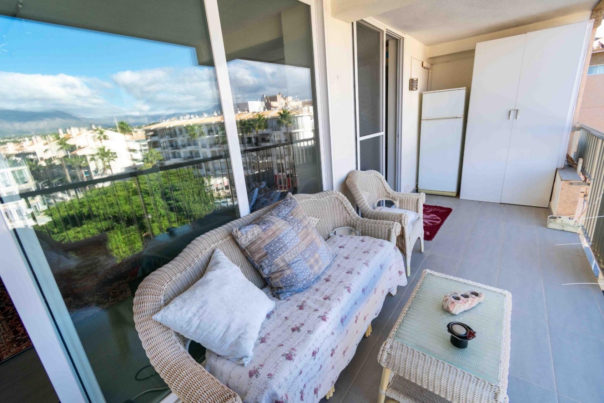 Resale - Apartment -
Albir