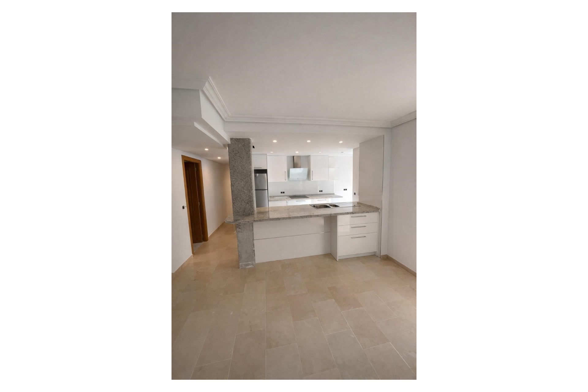 Resale - Apartment -
Albir