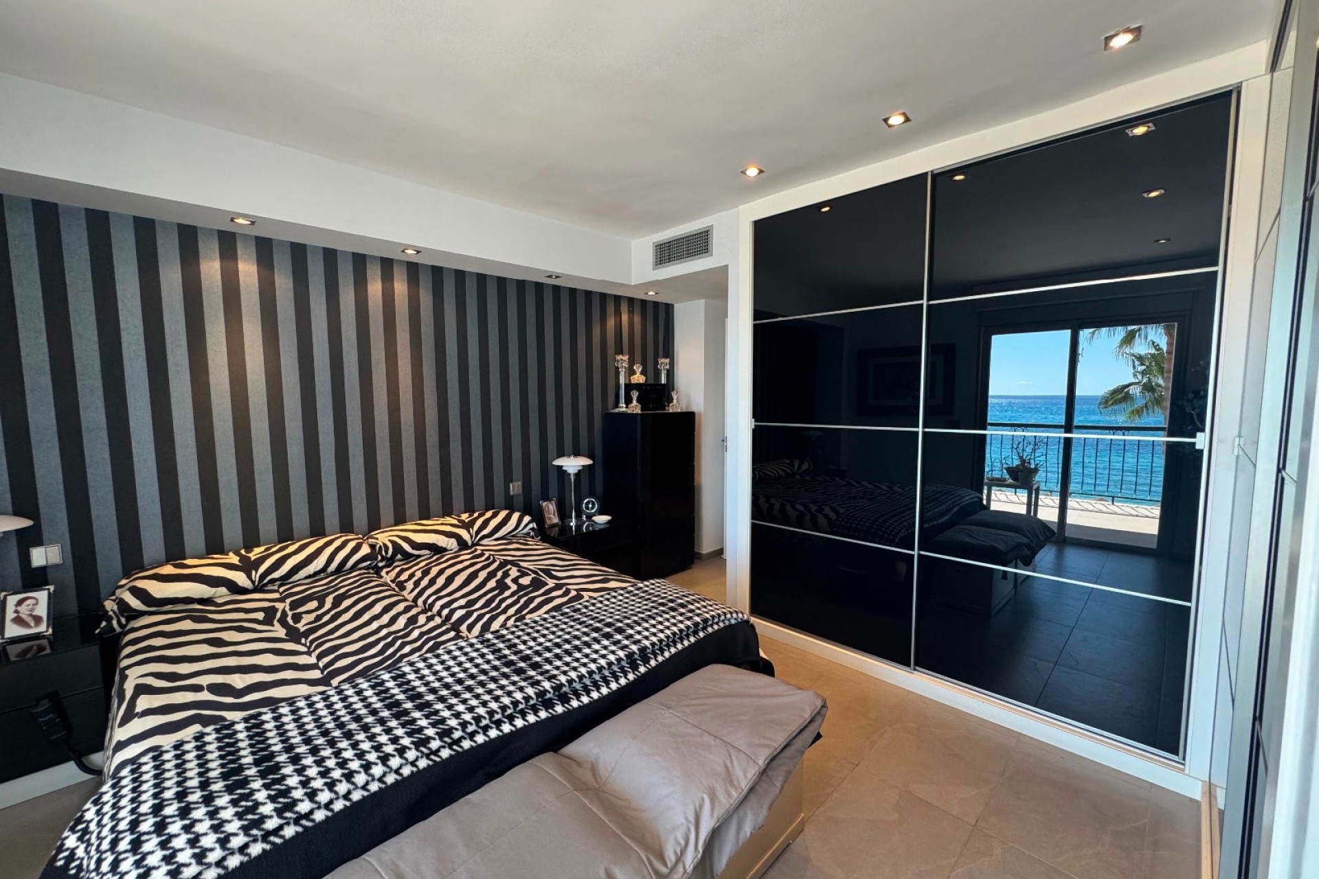 Resale - Apartment -
Albir