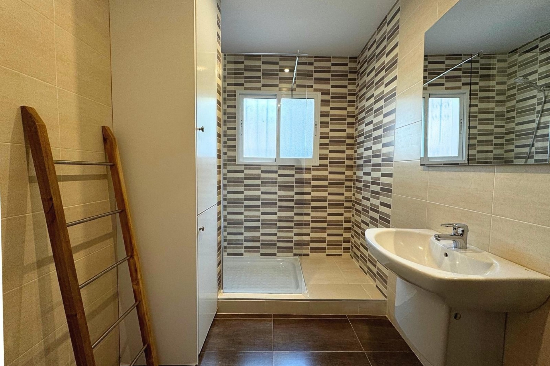 Resale - Apartment -
Albir