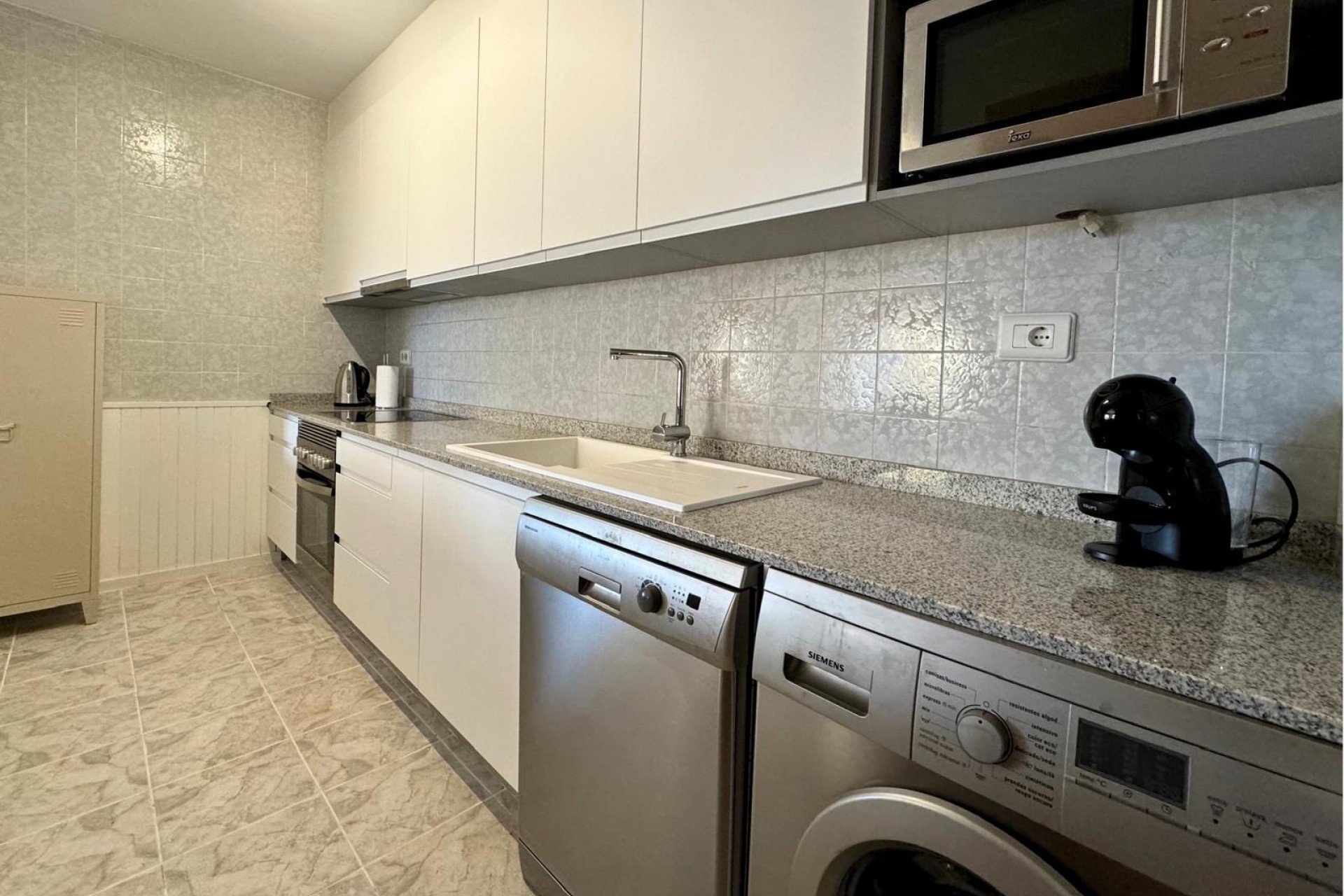 Resale - Apartment -
Albir