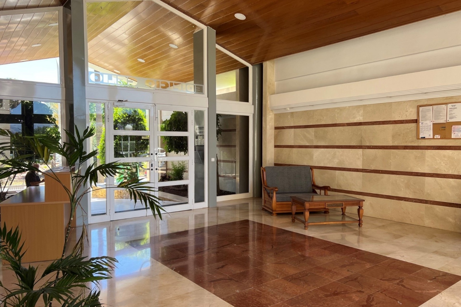 Resale - Apartment -
Albir