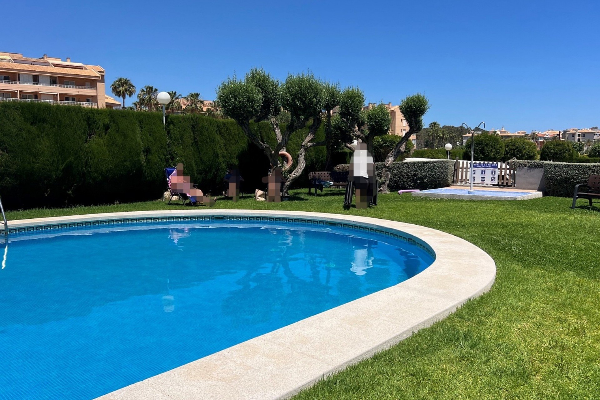 Resale - Apartment -
Albir
