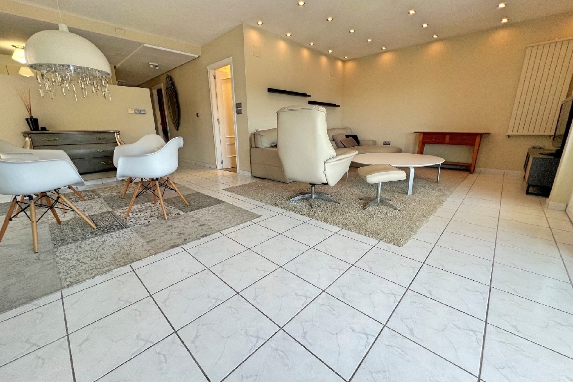 Resale - Apartment -
Albir