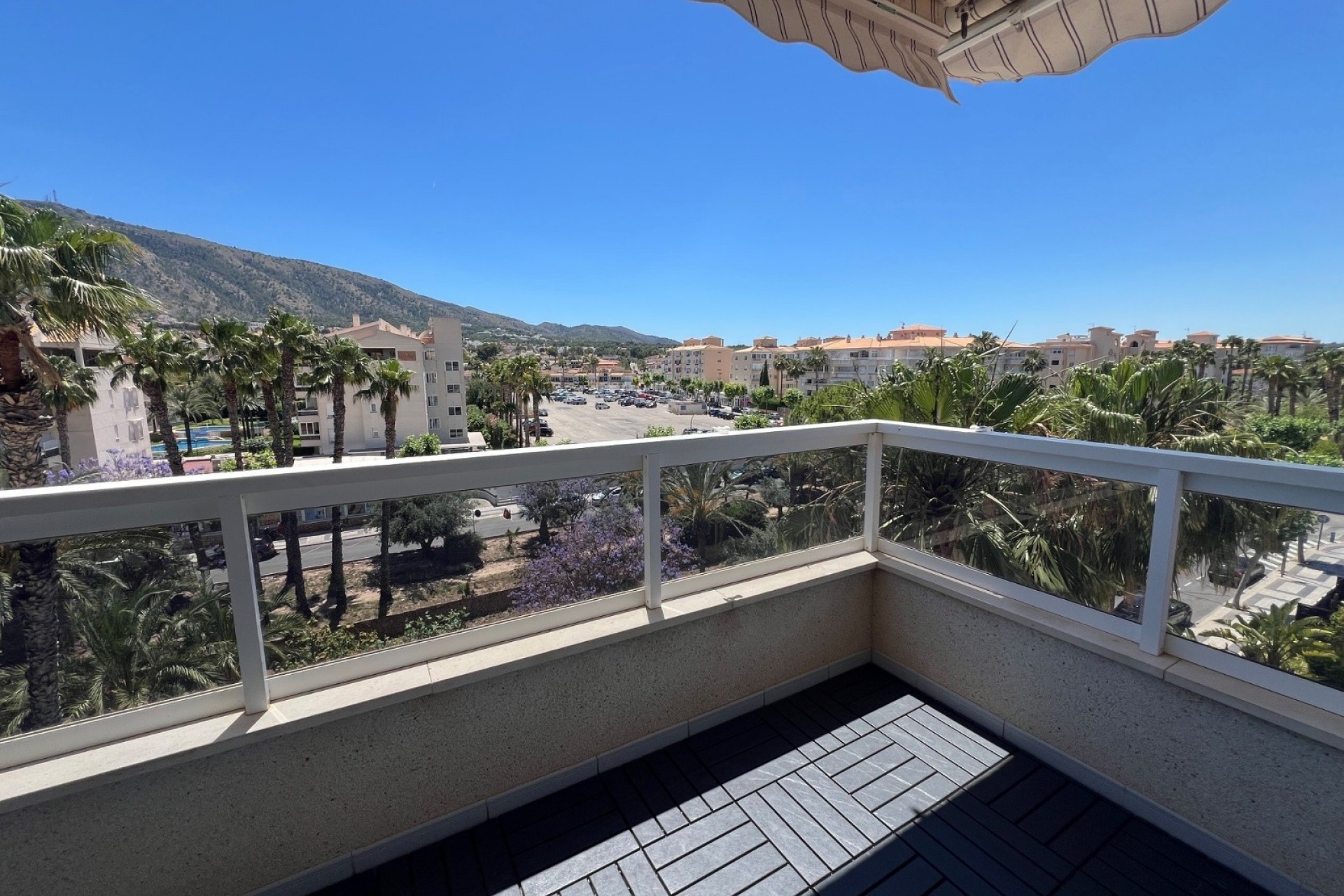 Resale - Apartment -
Albir