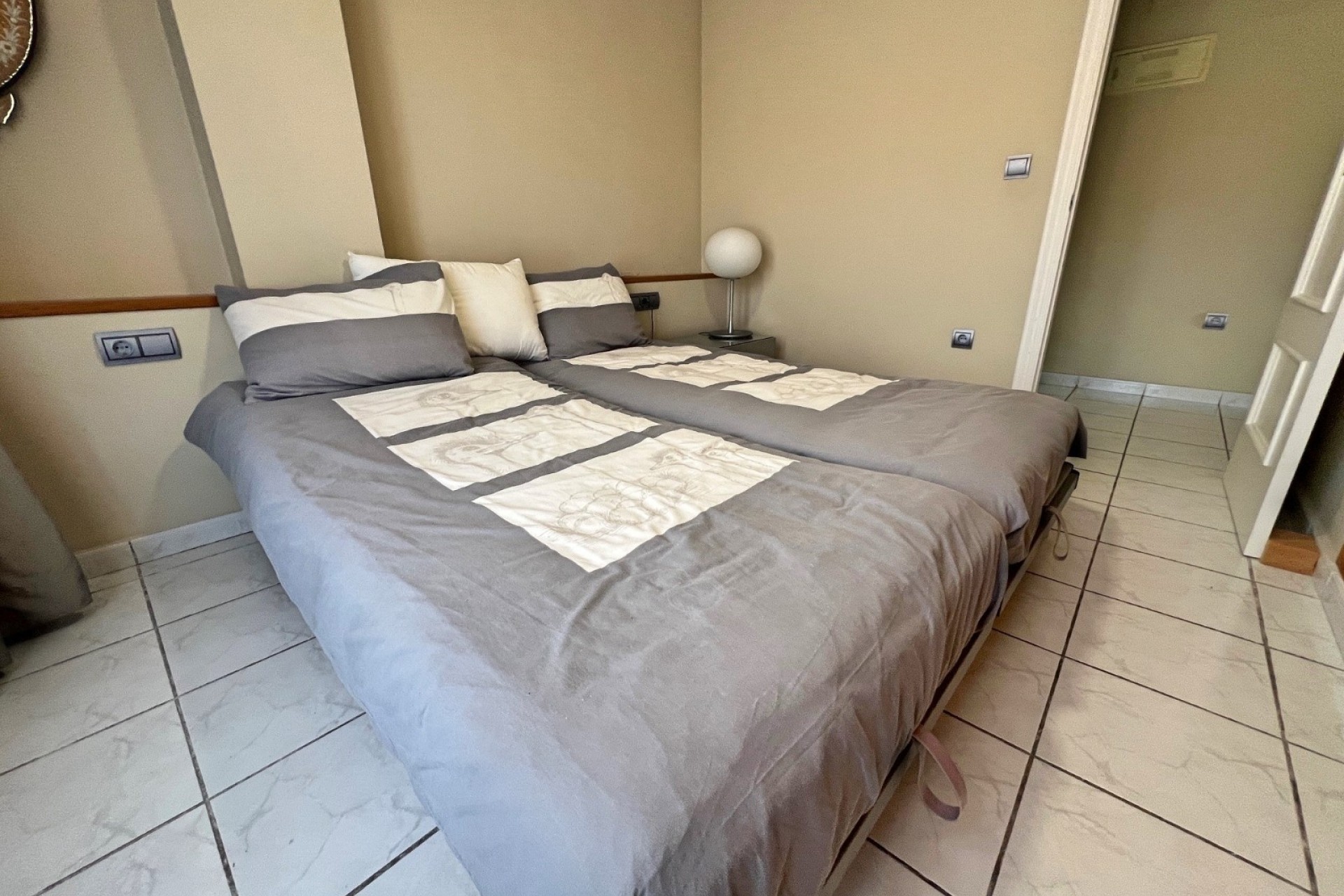 Resale - Apartment -
Albir
