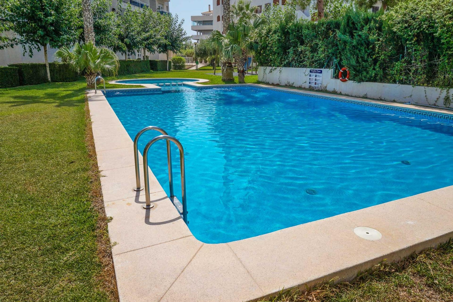 Resale - Apartment -
Albir