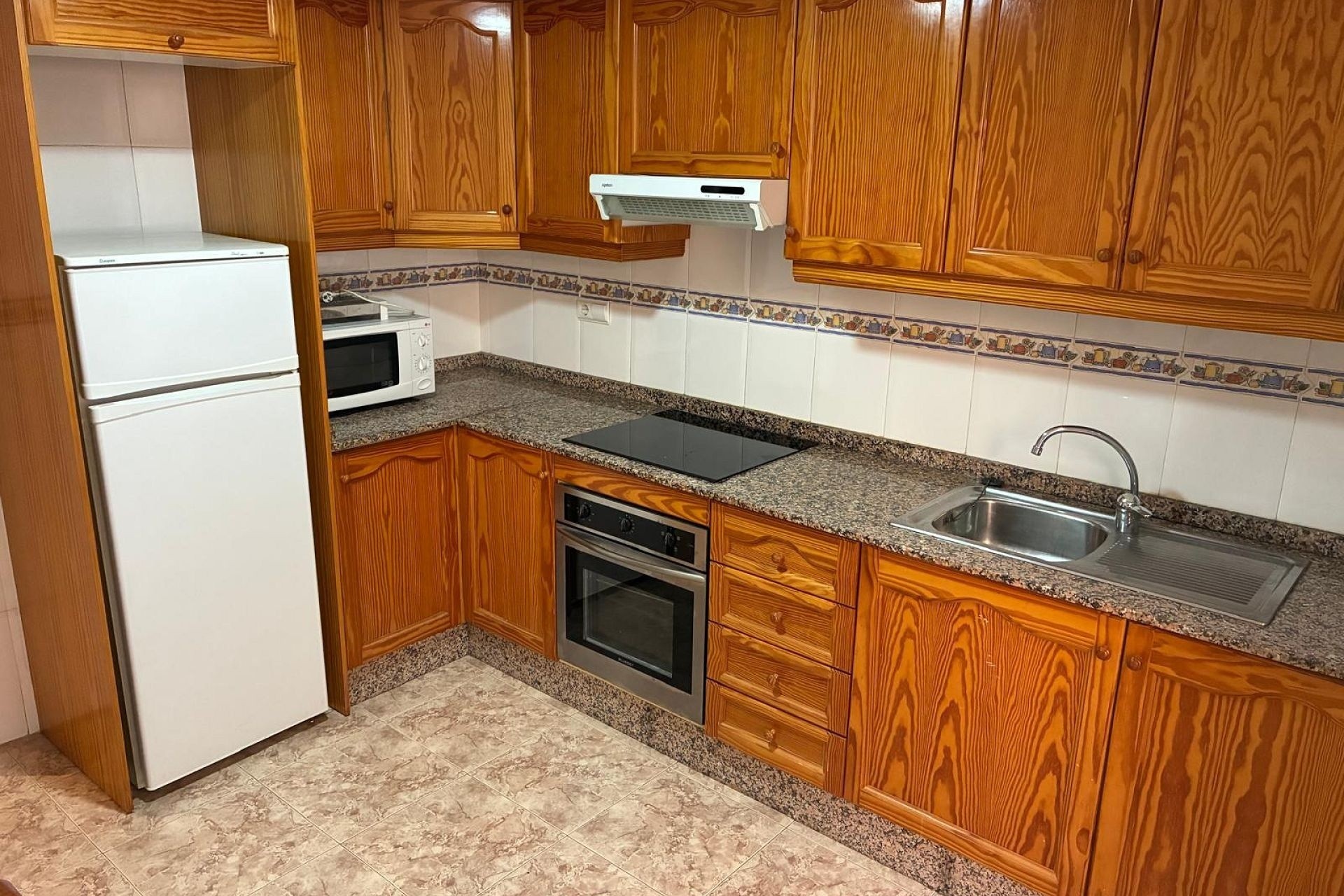 Resale - Apartment -
Almoradí