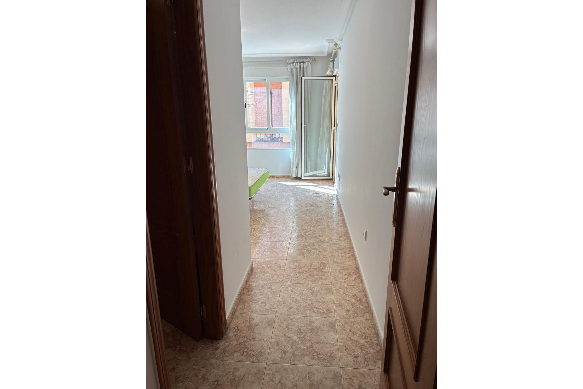 Resale - Apartment -
Almoradí