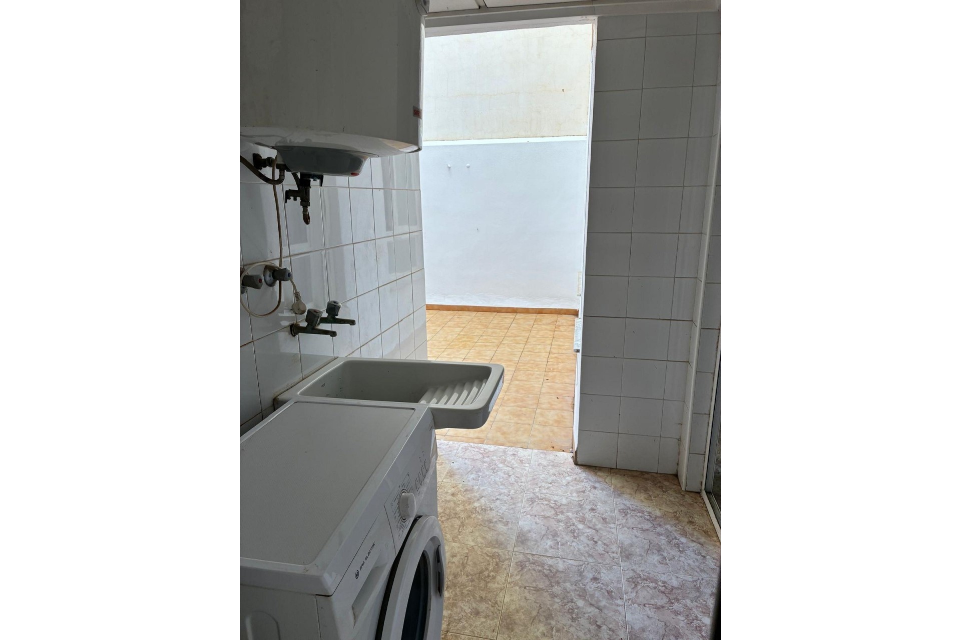 Resale - Apartment -
Almoradí