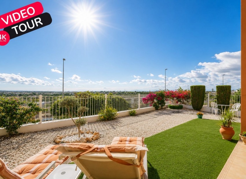 Resale - Apartment -
Altaona Golf and Country Club