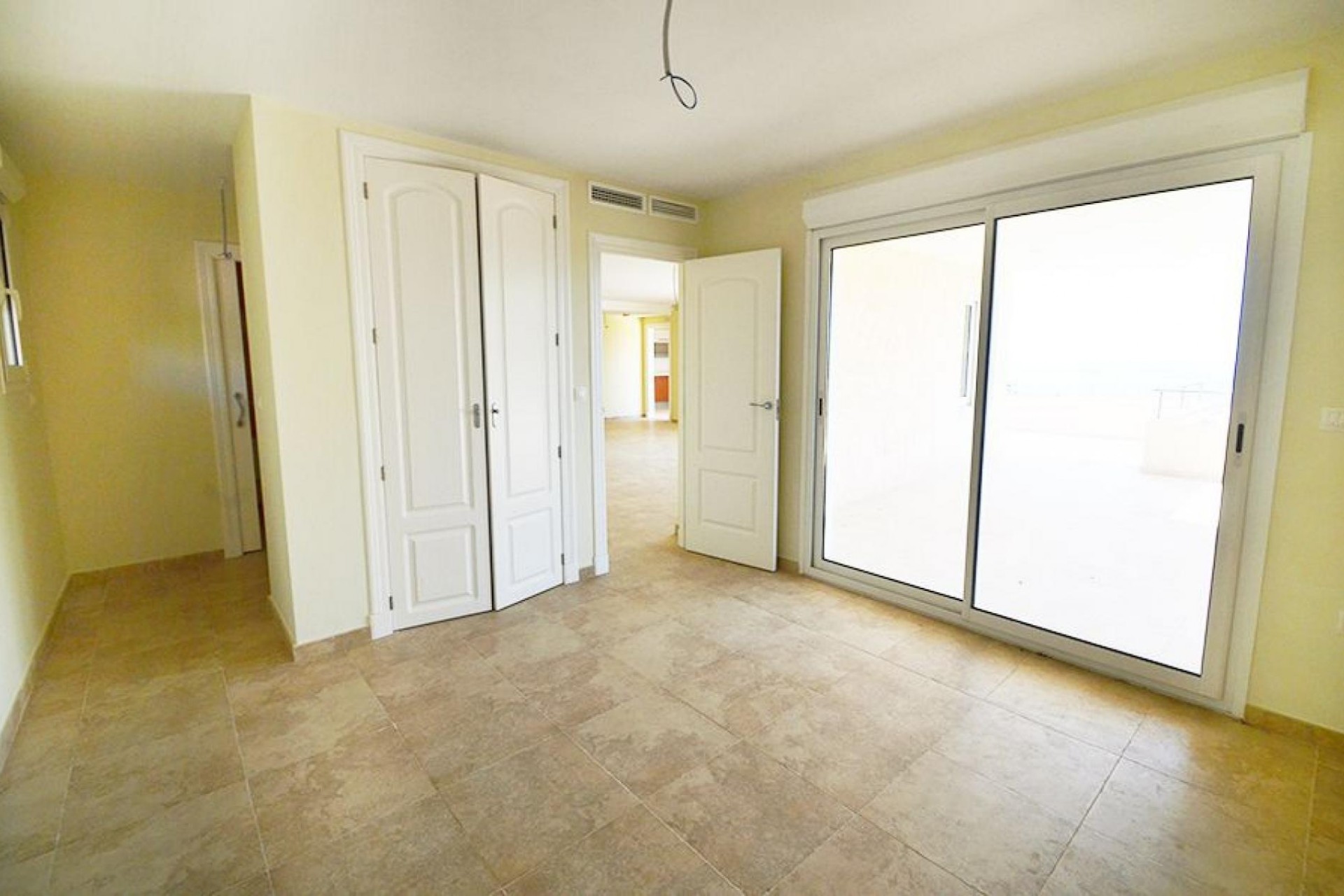 Resale - Apartment -
Altea la Vella