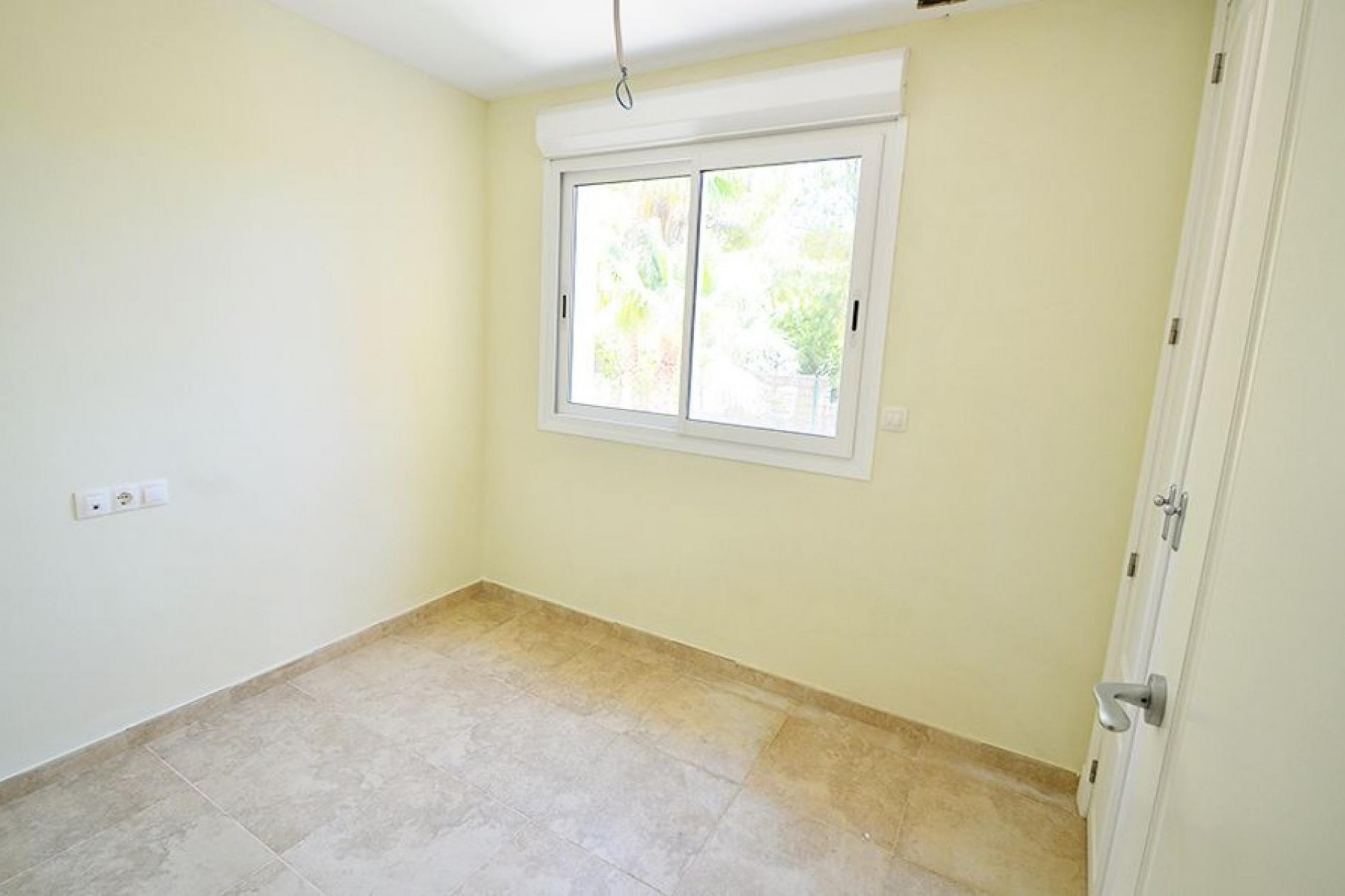Resale - Apartment -
Altea la Vella
