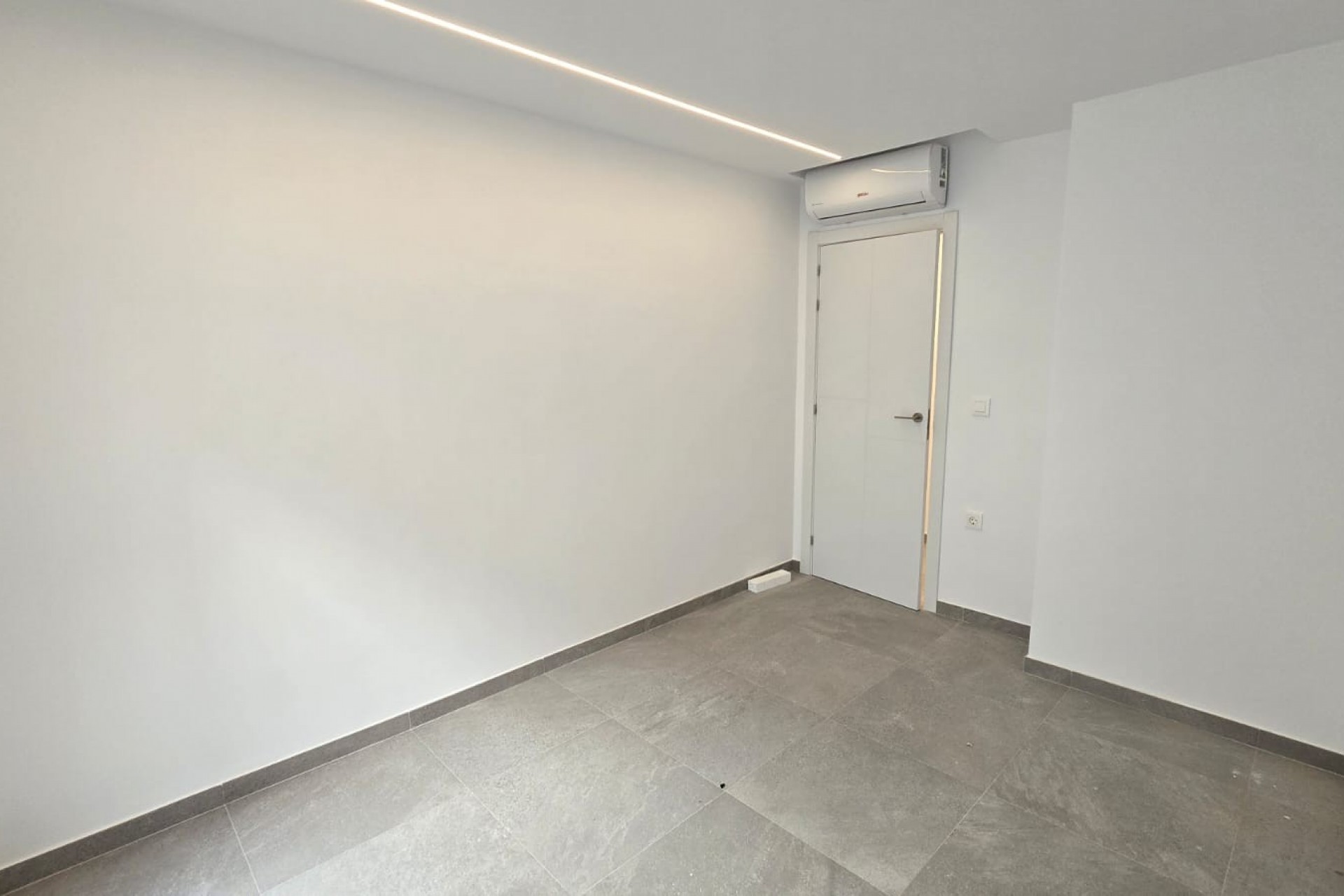 Resale - Apartment -
Altea